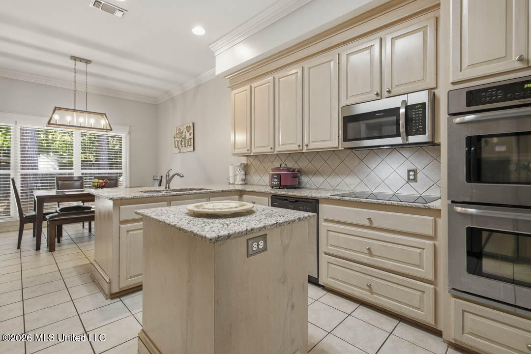 20 Cottage Park Property Photo 12