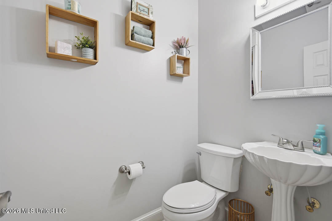 20 Cottage Park Property Photo 17