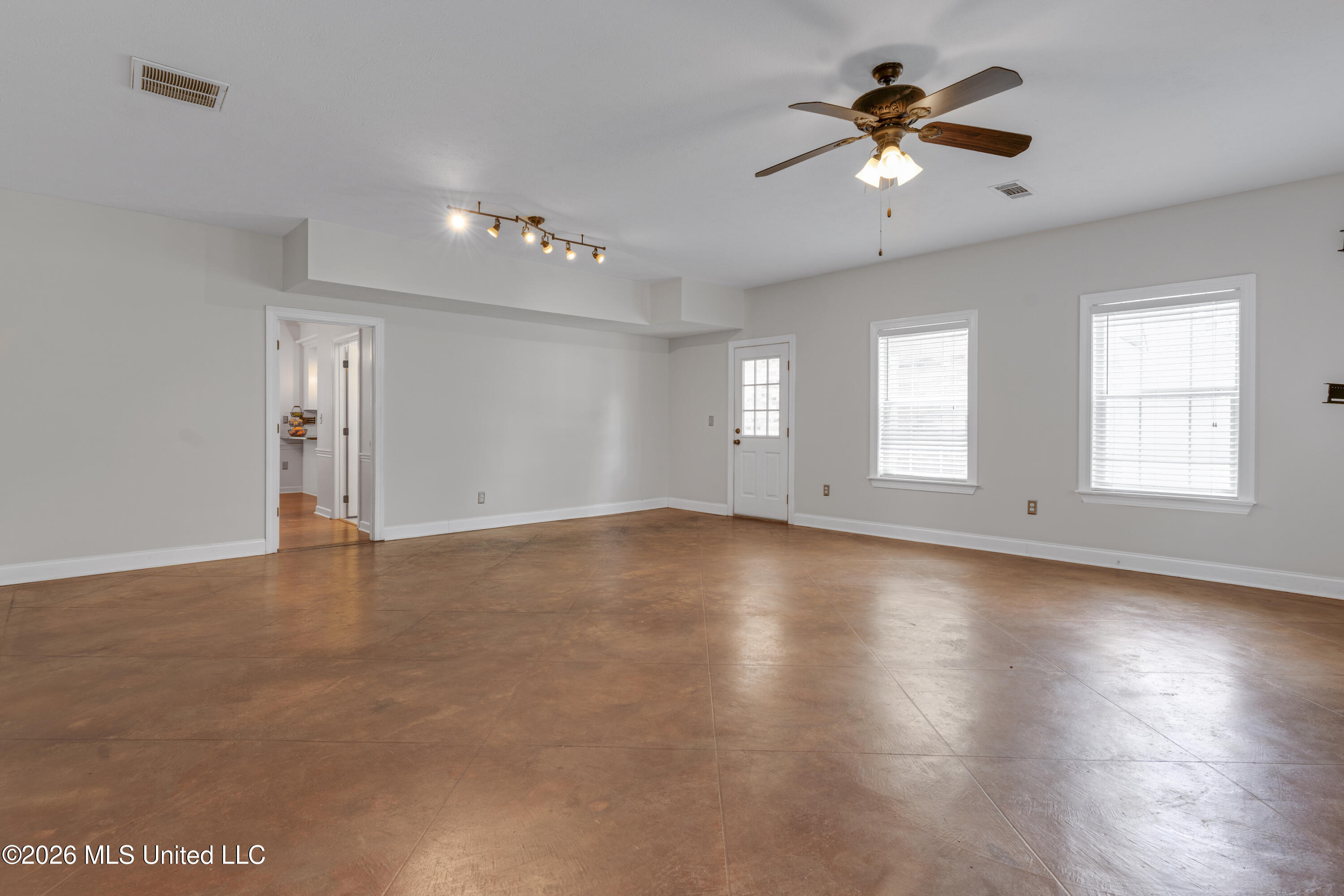 109 Willow Brook Road Property Photo 6