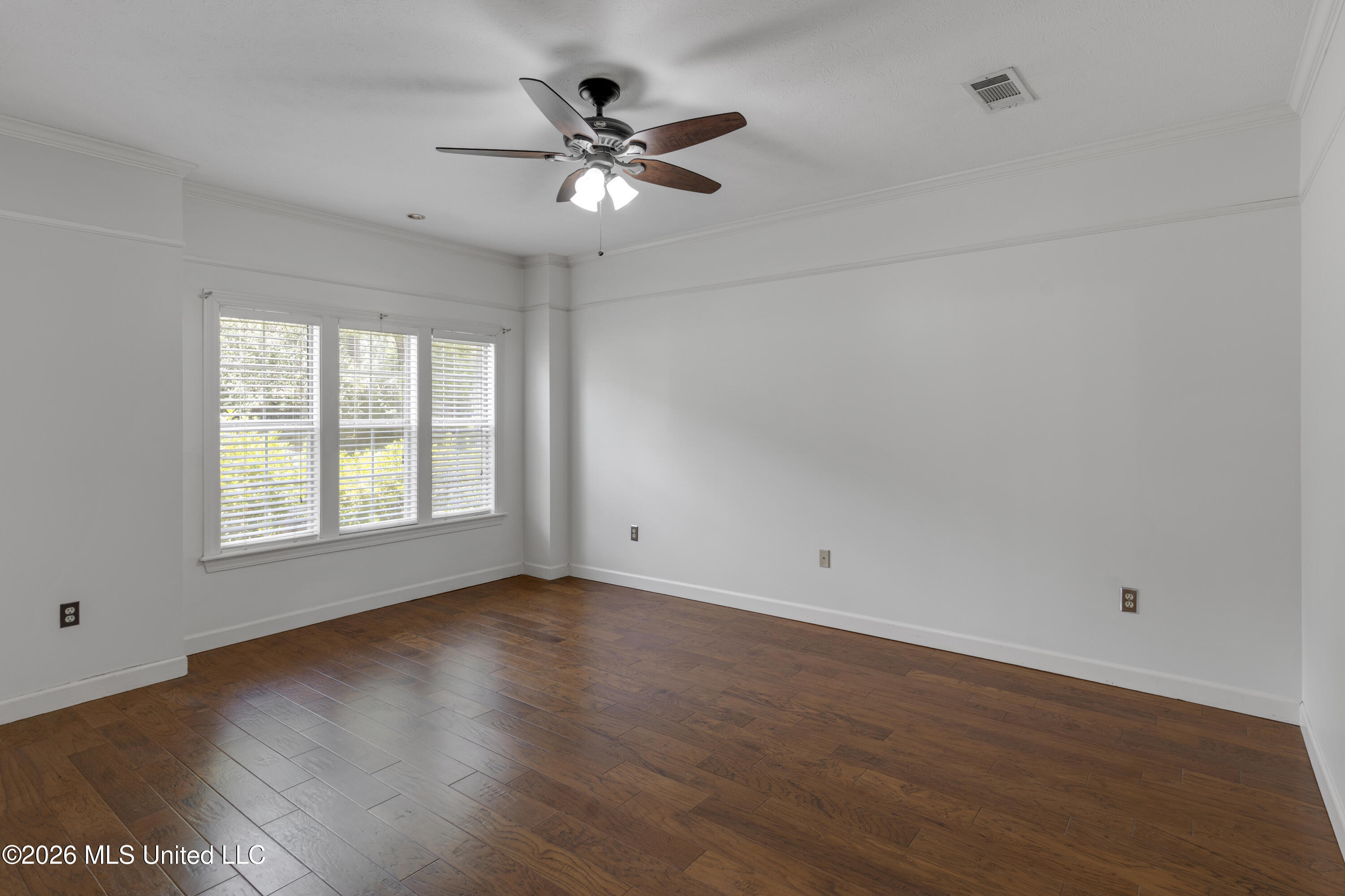 109 Willow Brook Road Property Photo 8
