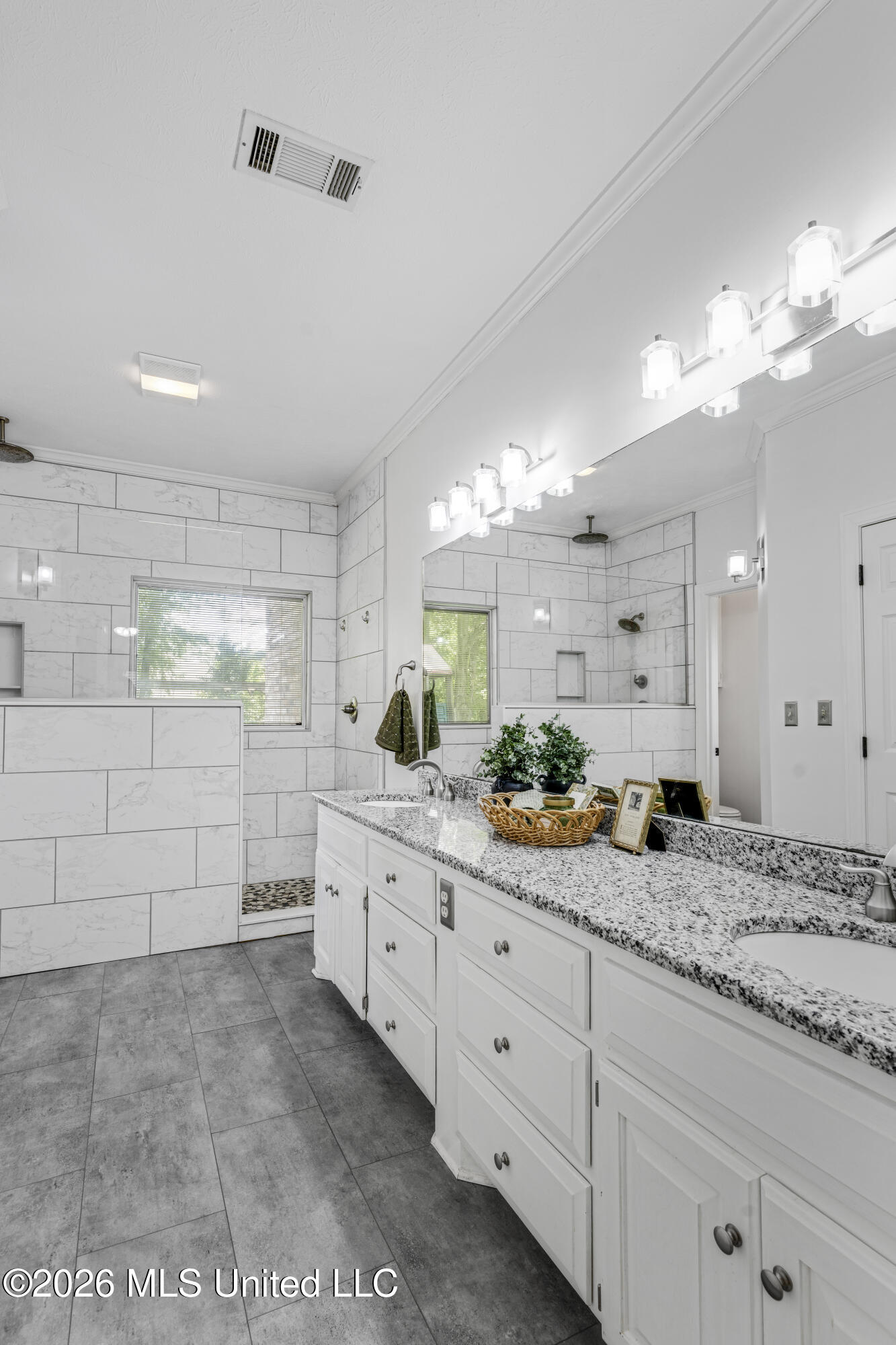 109 Willow Brook Road Property Photo 10