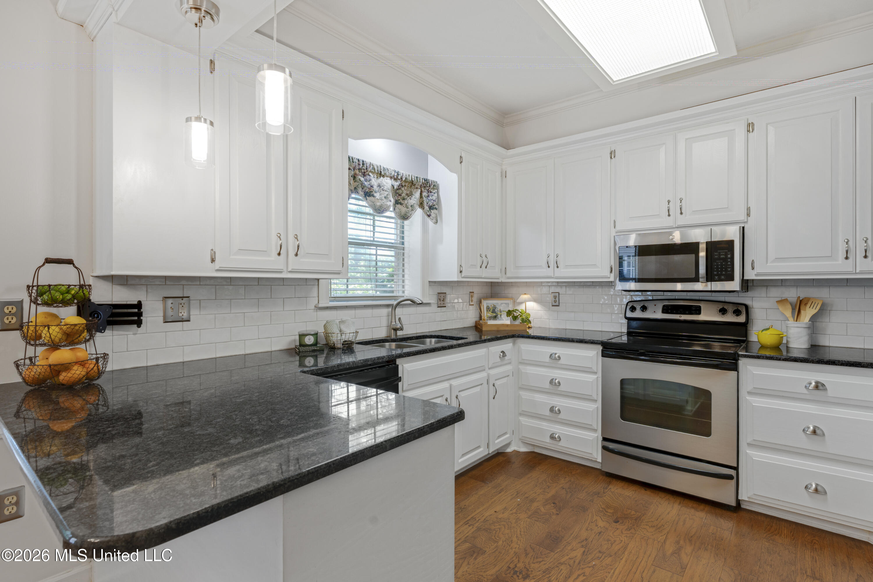 109 Willow Brook Road Property Photo 12