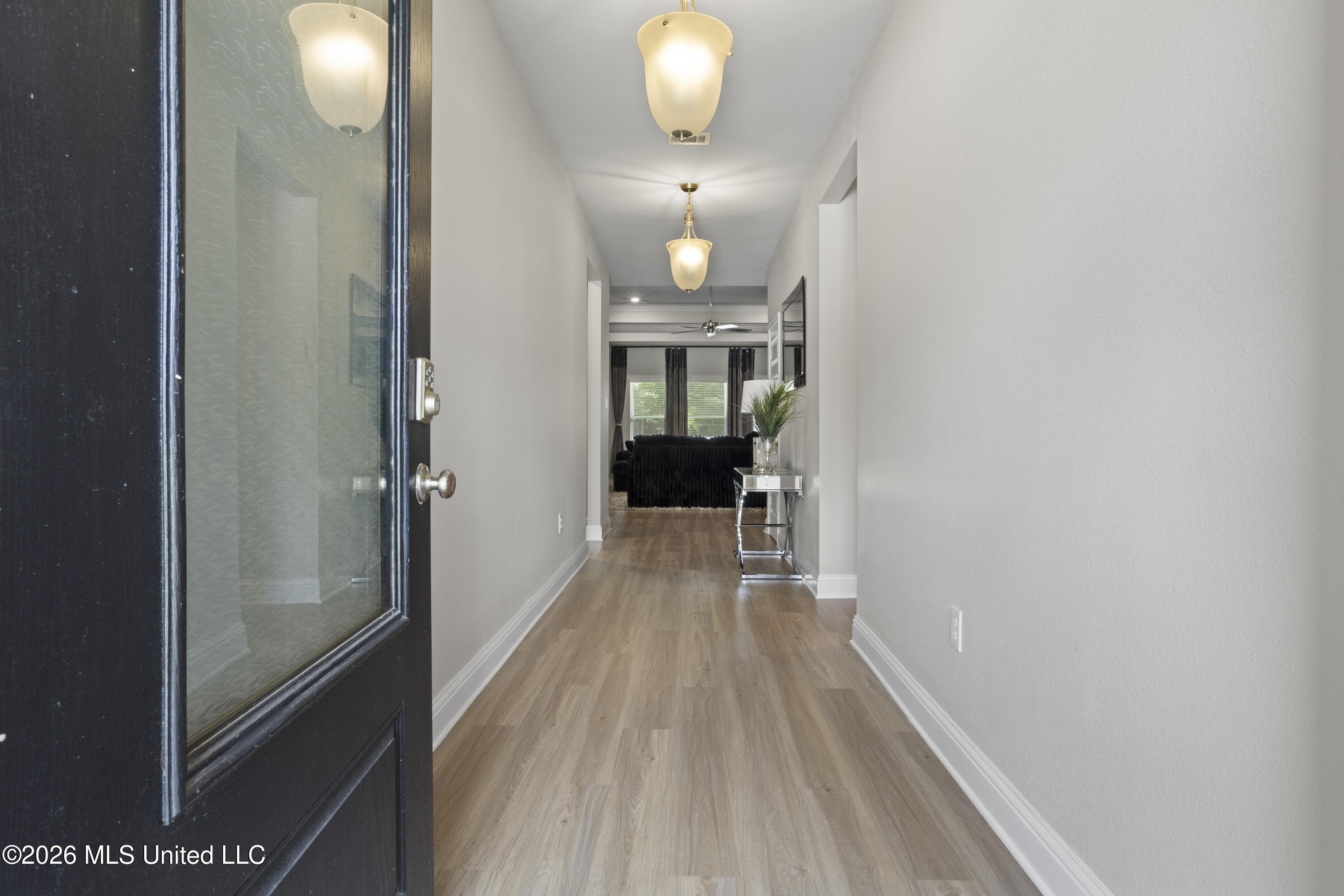 8452 Rock Glen Road Property Photo 6