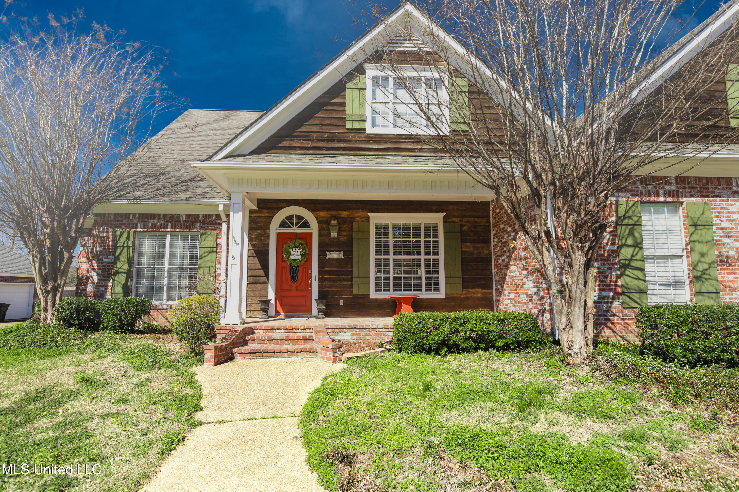 59 Eastgate Drive Property Photo 3