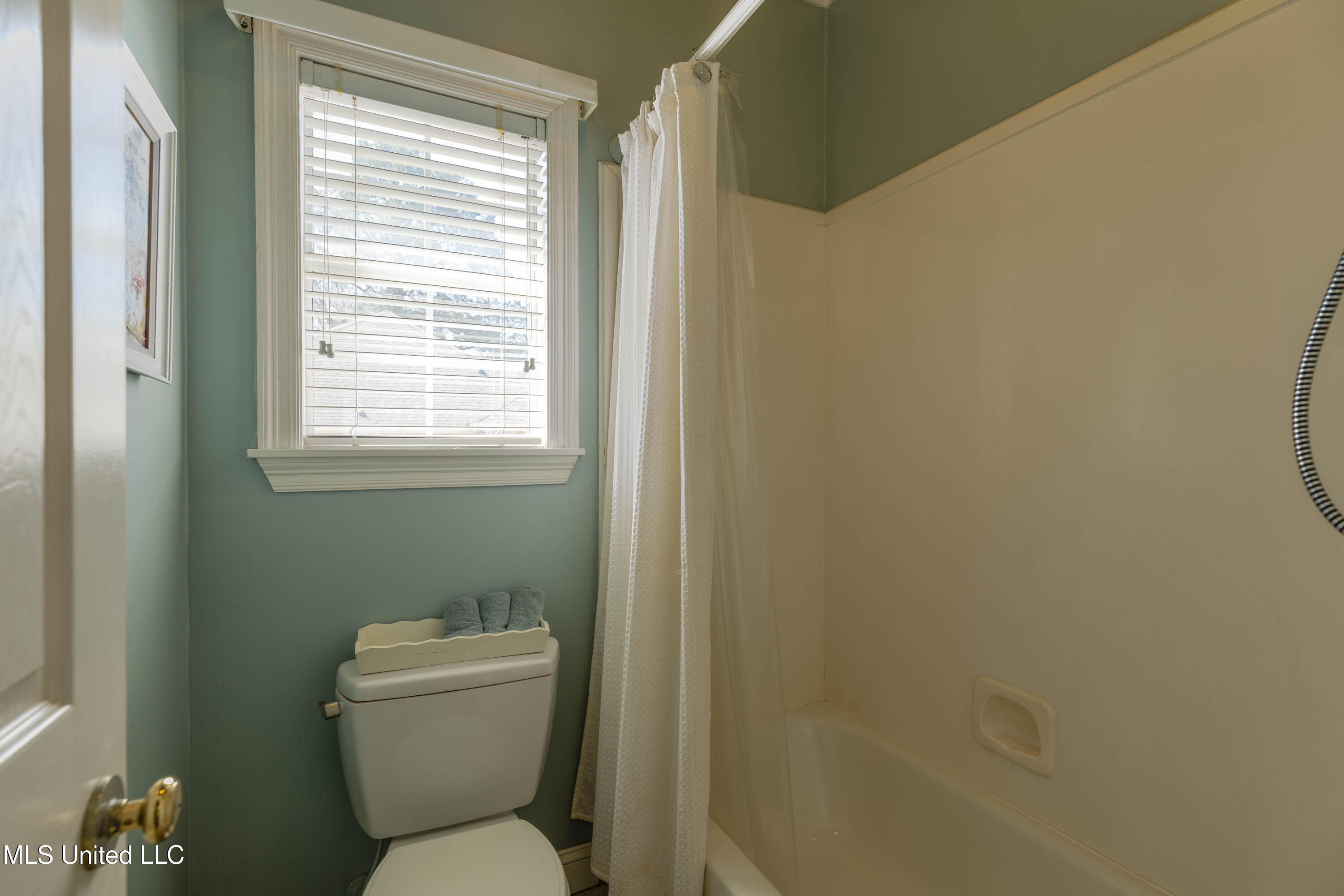 59 Eastgate Drive Property Photo 37