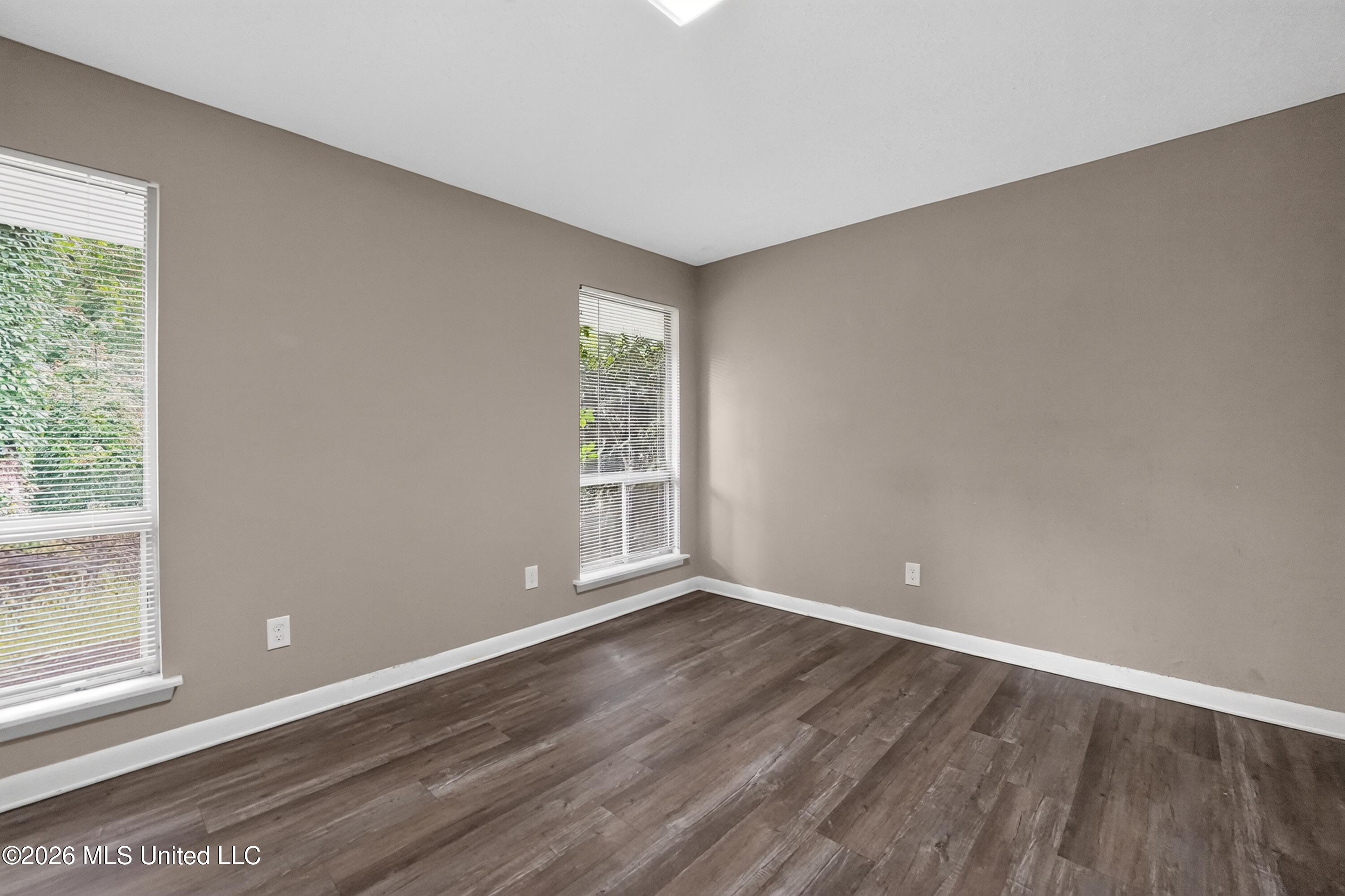 5710 Orchard View Property Photo 25