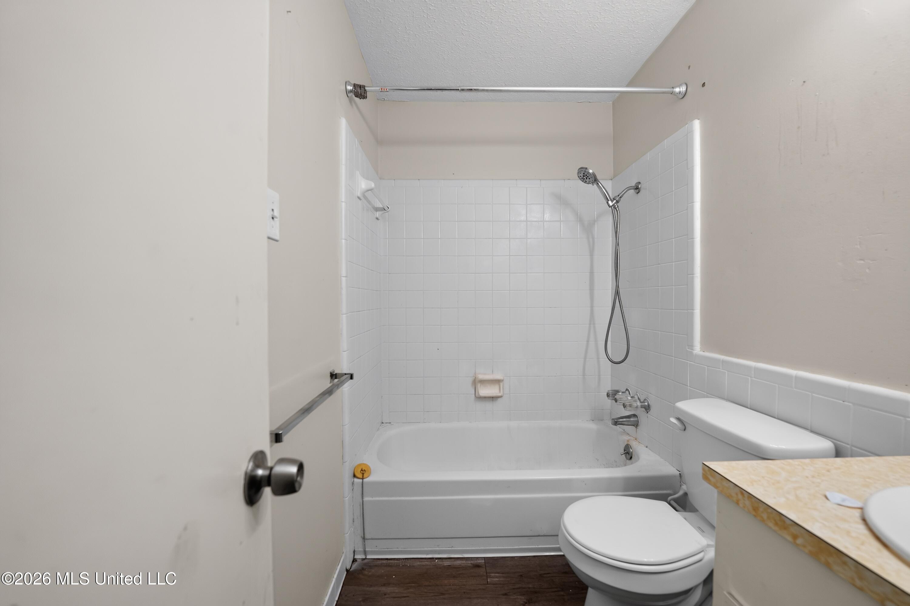 5710 Orchard View Property Photo 29