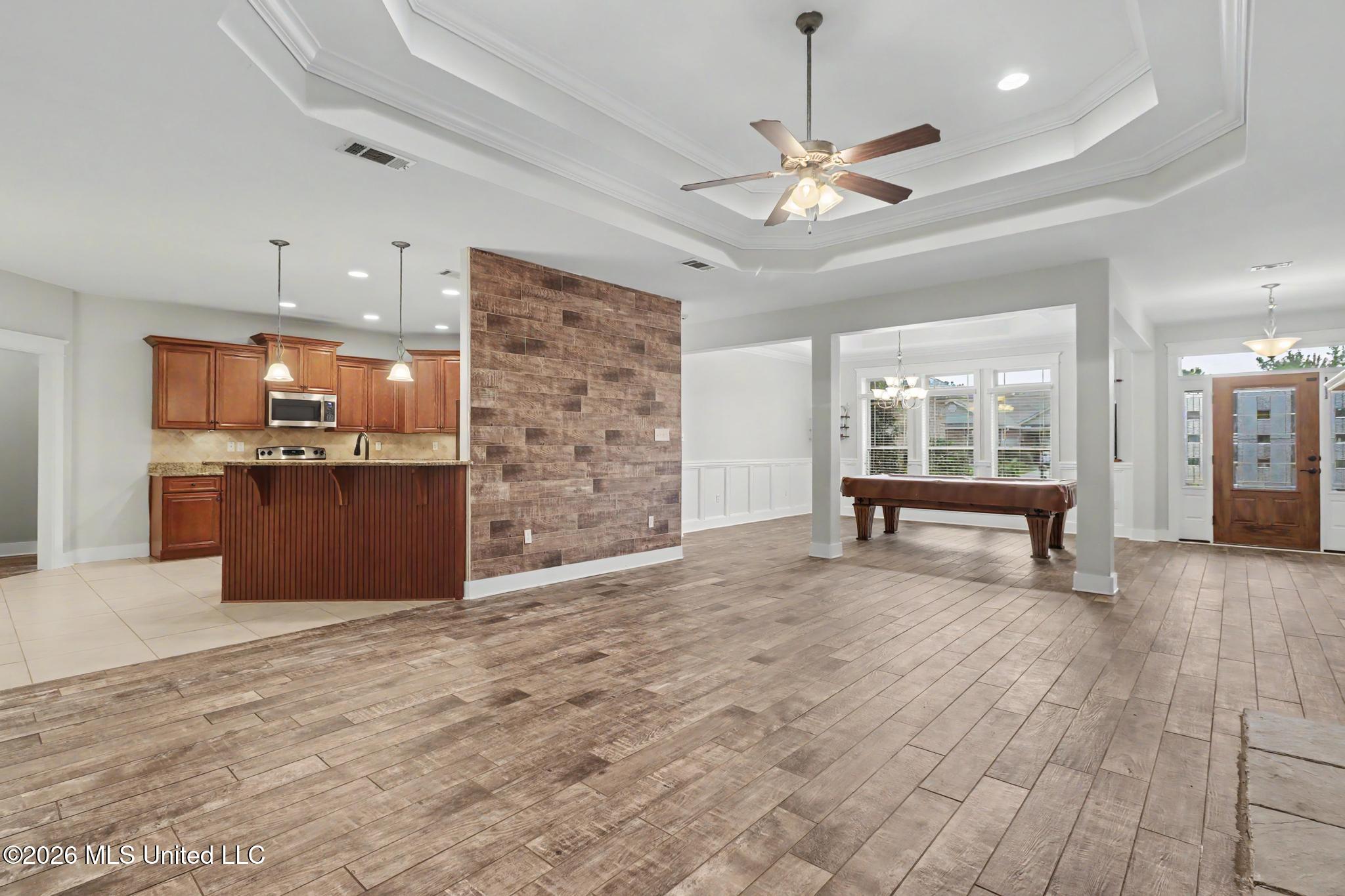 6015 Red Gate Drive Property Photo 10