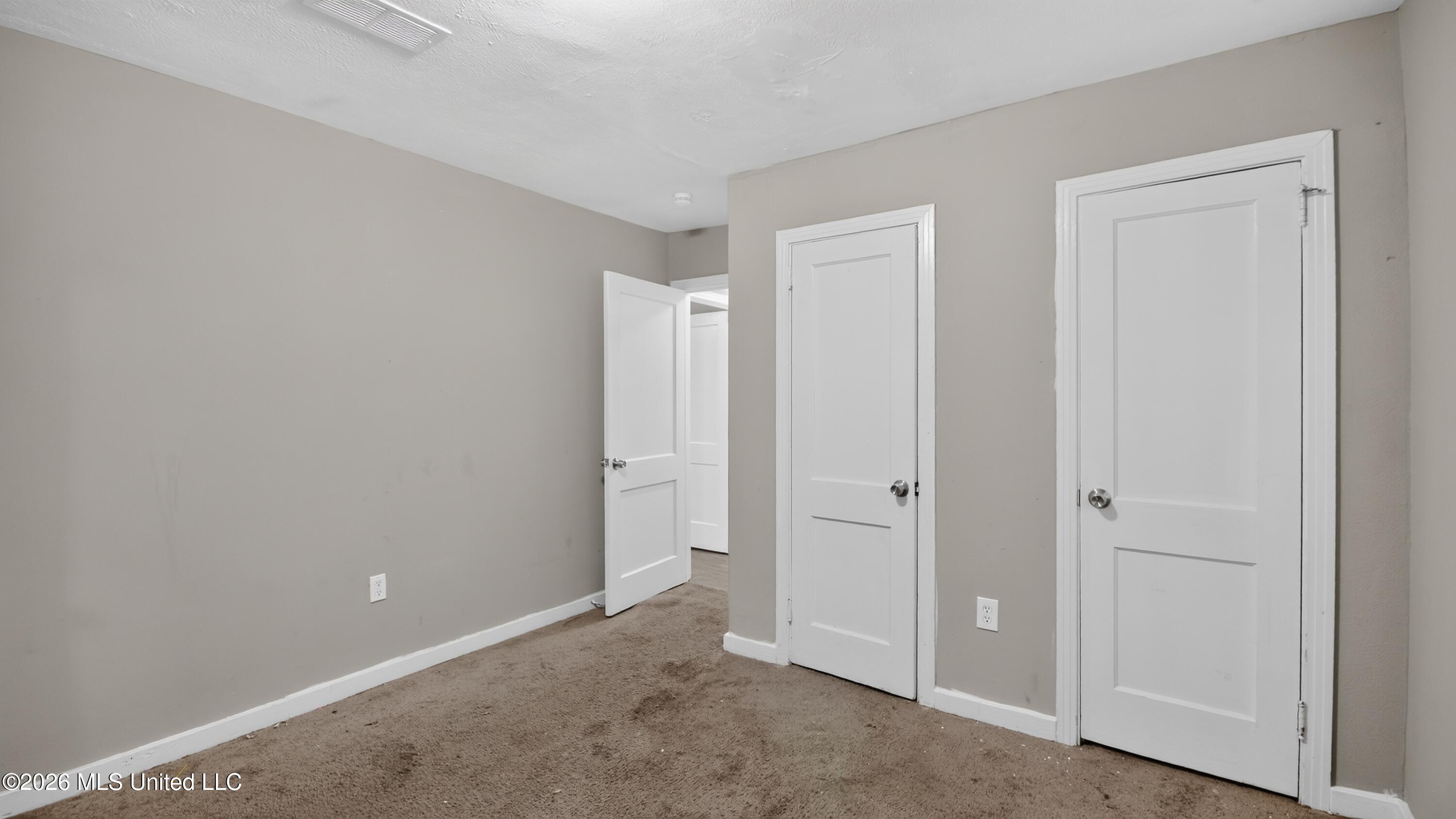 609 Launcelot Road Property Photo 22