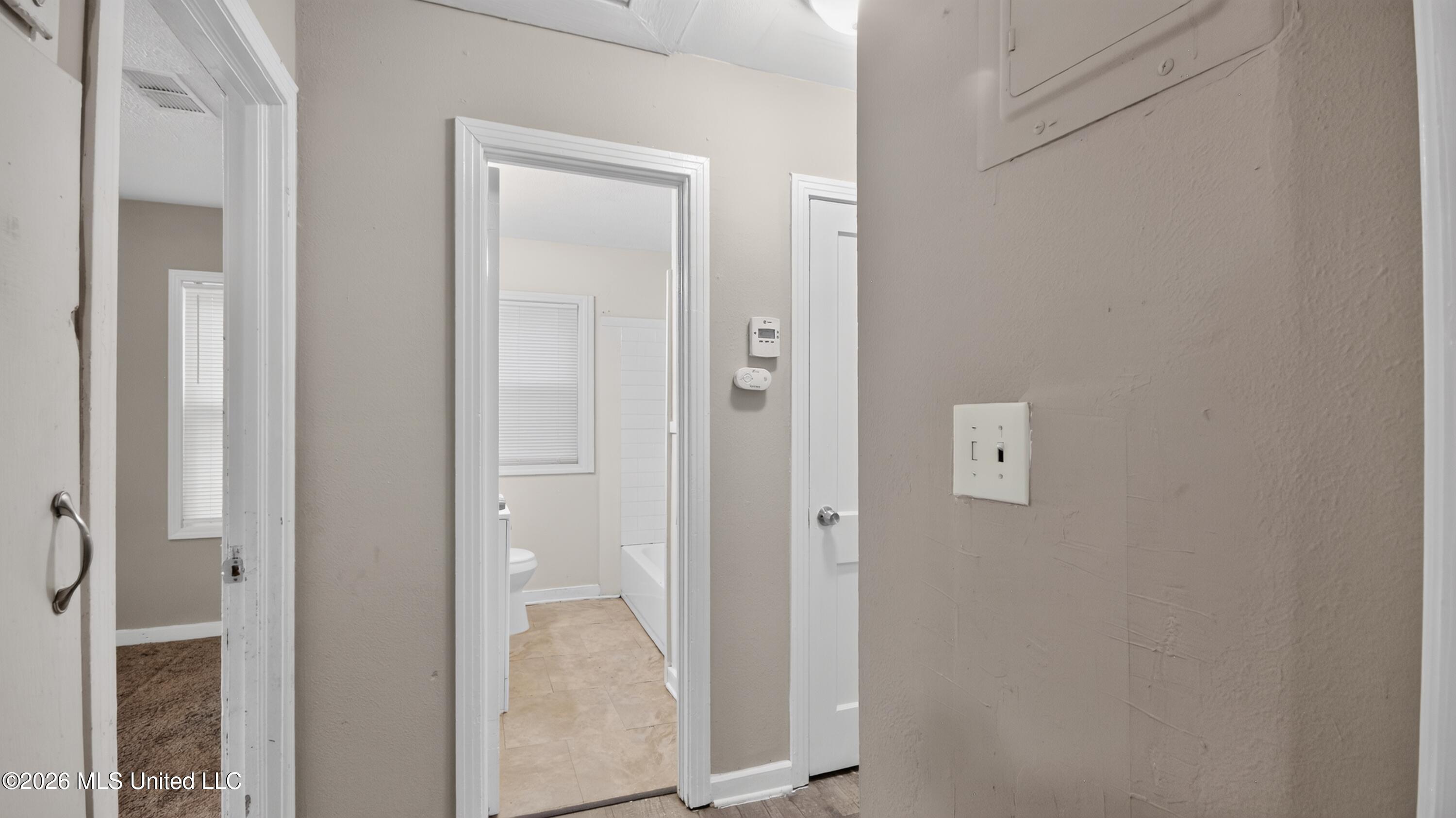 609 Launcelot Road Property Photo 27