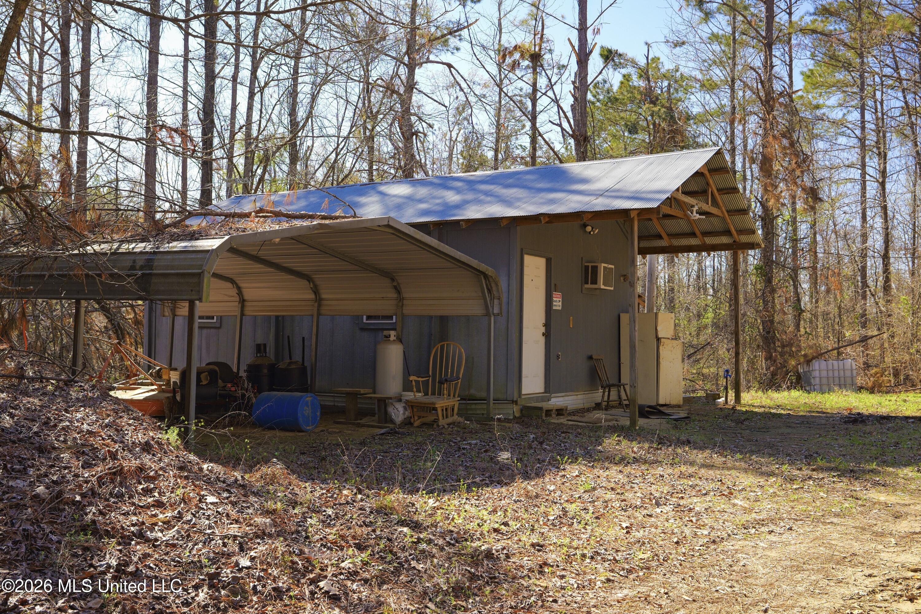 Shook Road Property Photo 3
