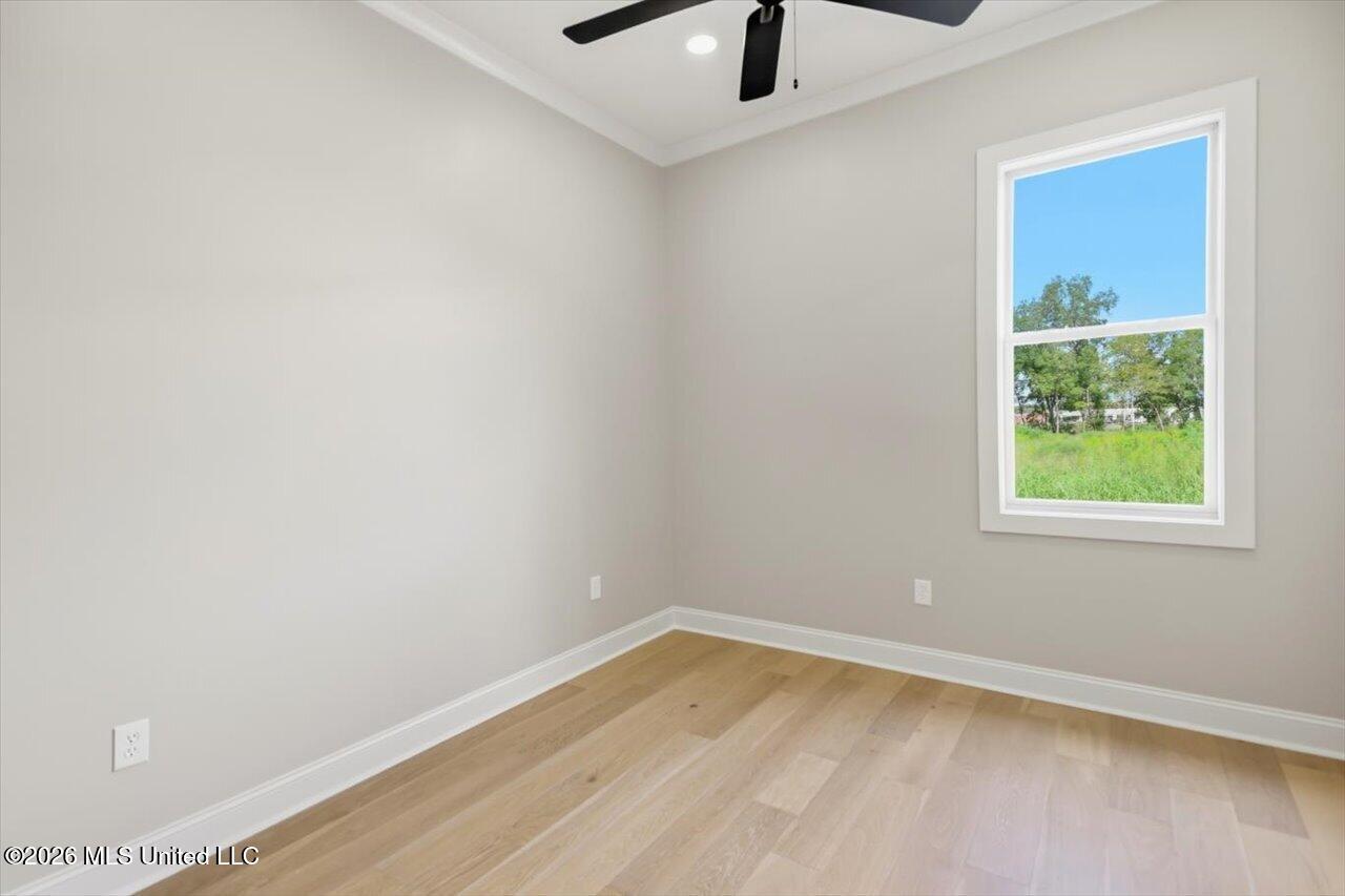 392 Aurora Circle Property Photo 29
