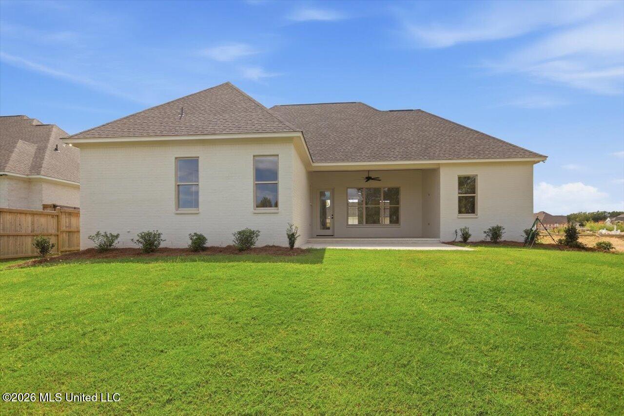 392 Aurora Circle Property Photo 31