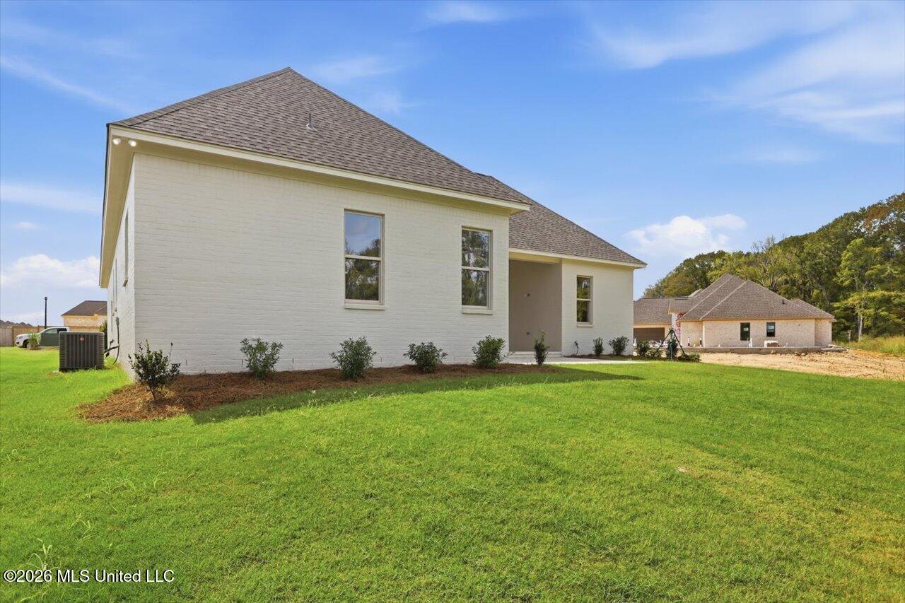 392 Aurora Circle Property Photo 32