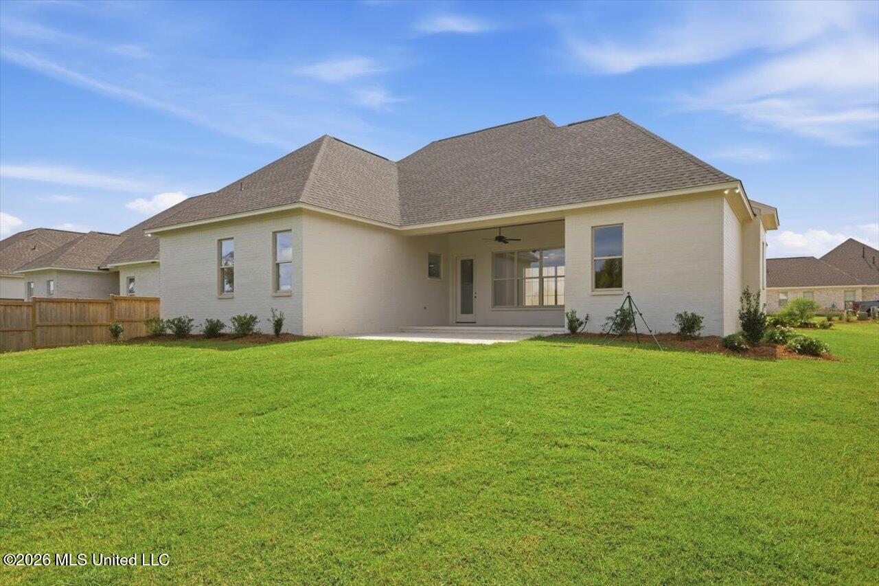 392 Aurora Circle Property Photo 33