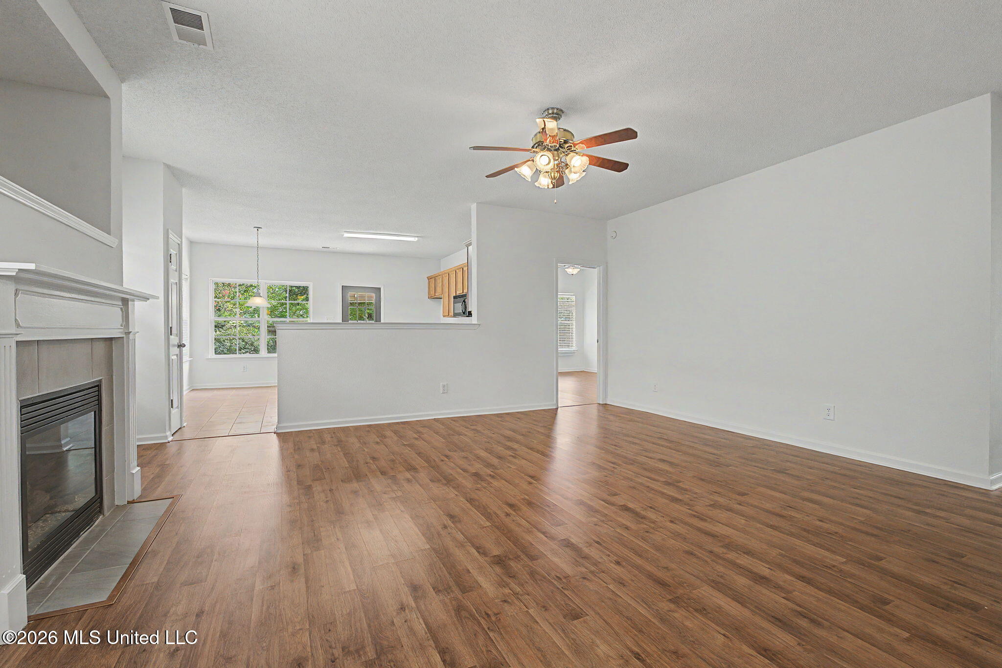 9903 White Poplar Drive Property Photo 12