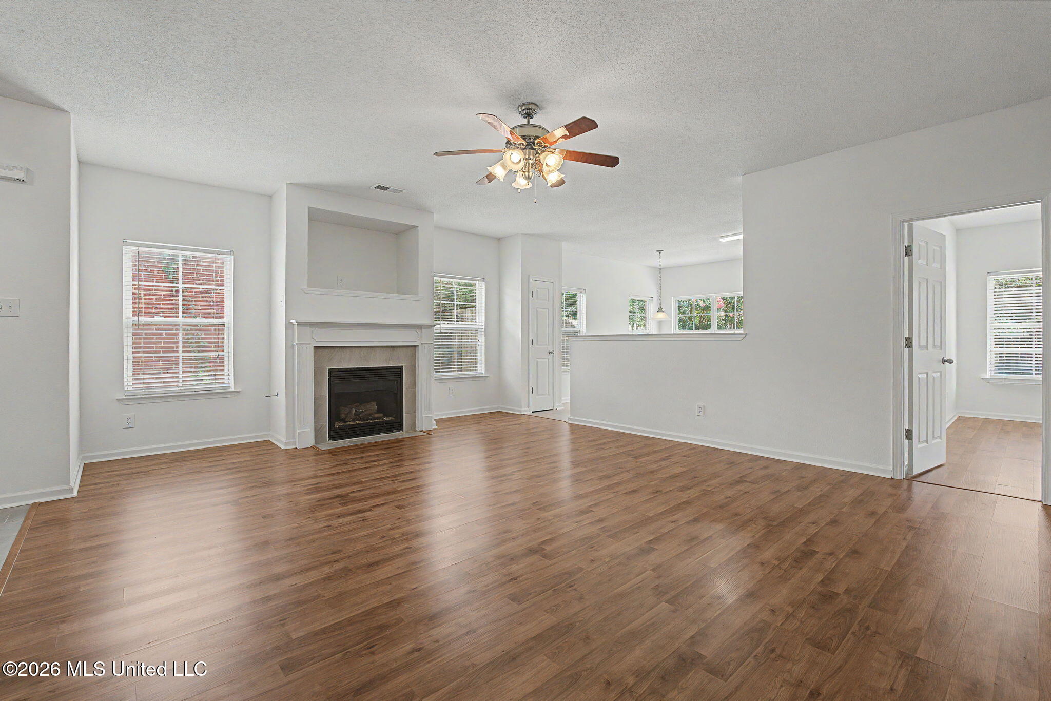 9903 White Poplar Drive Property Photo 13
