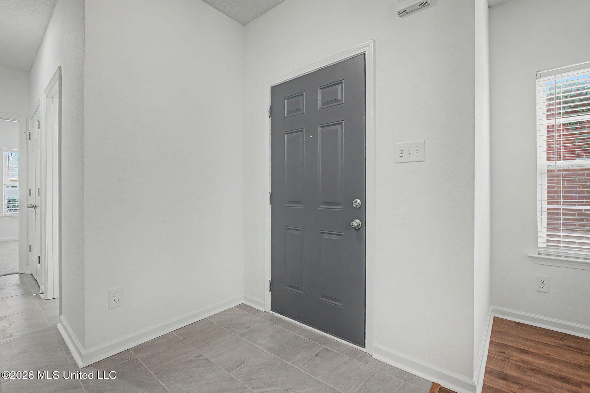 9903 White Poplar Drive Property Photo 28
