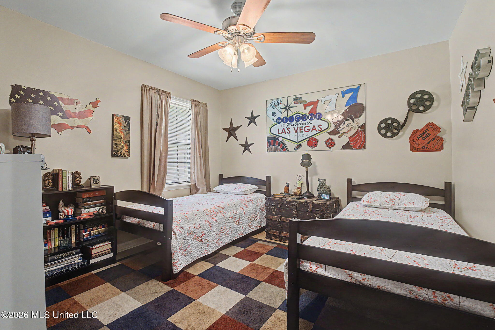 7695 Hummingbird Drive Property Photo 20
