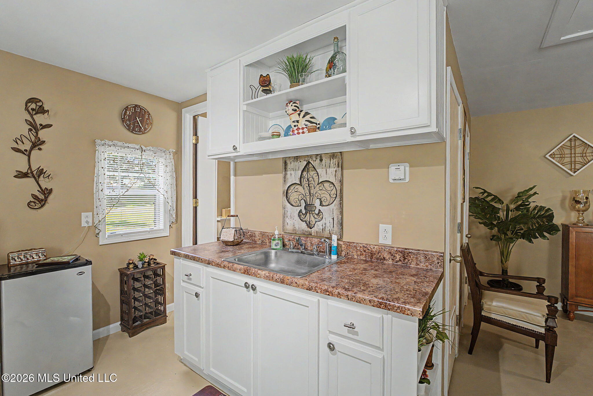 7695 Hummingbird Drive Property Photo 25