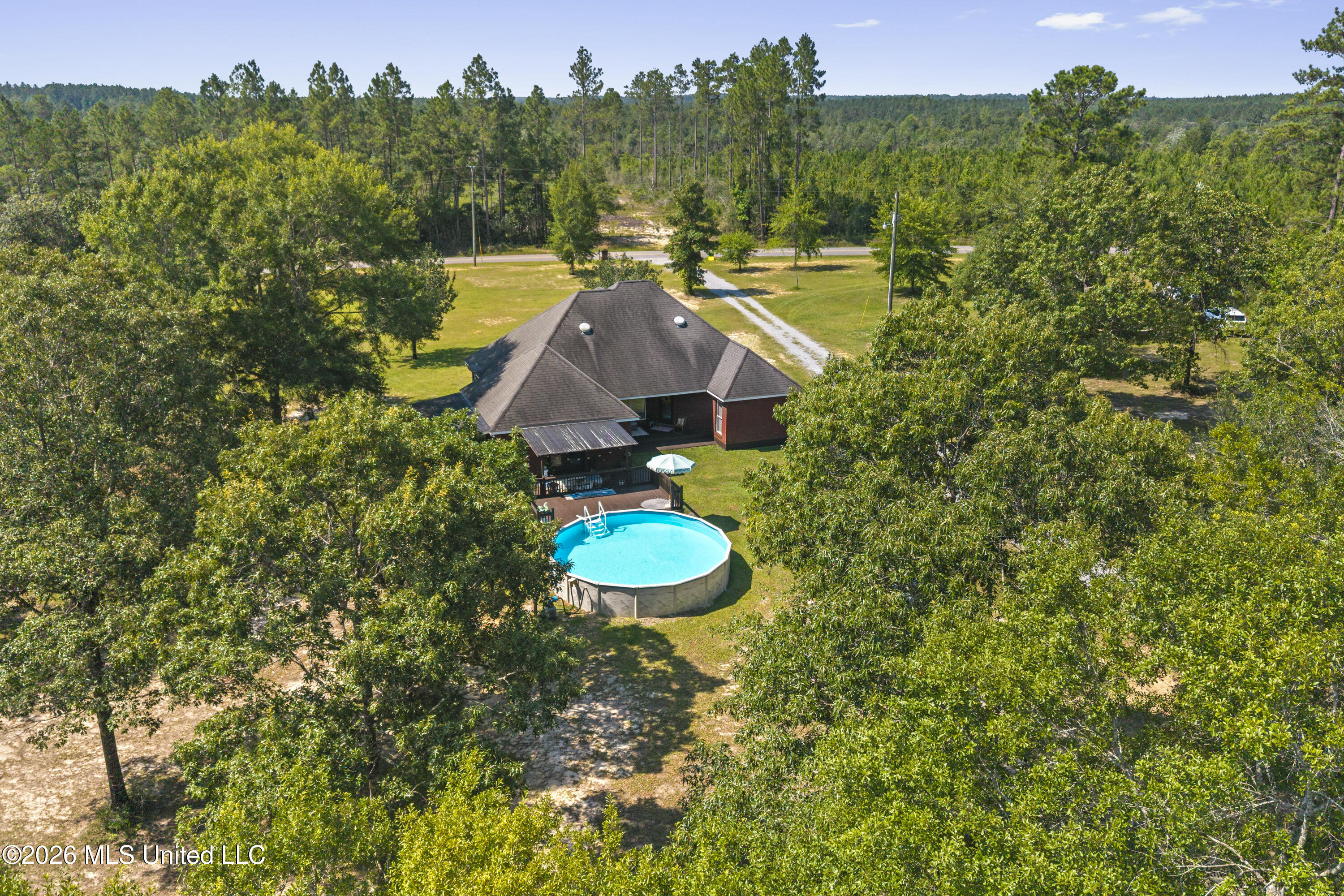 22720 Old River Road Property Photo 5