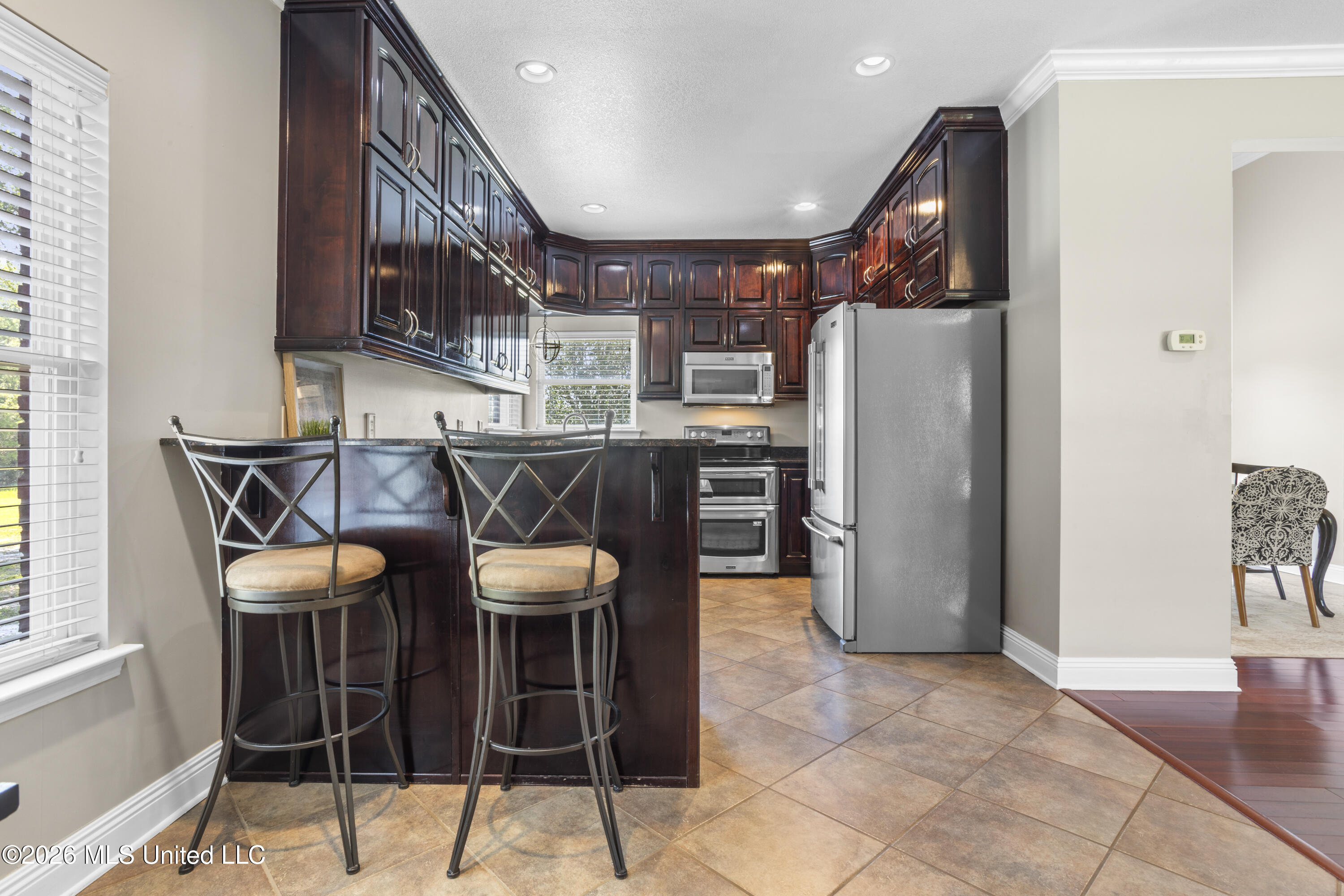 22720 Old River Road Property Photo 13