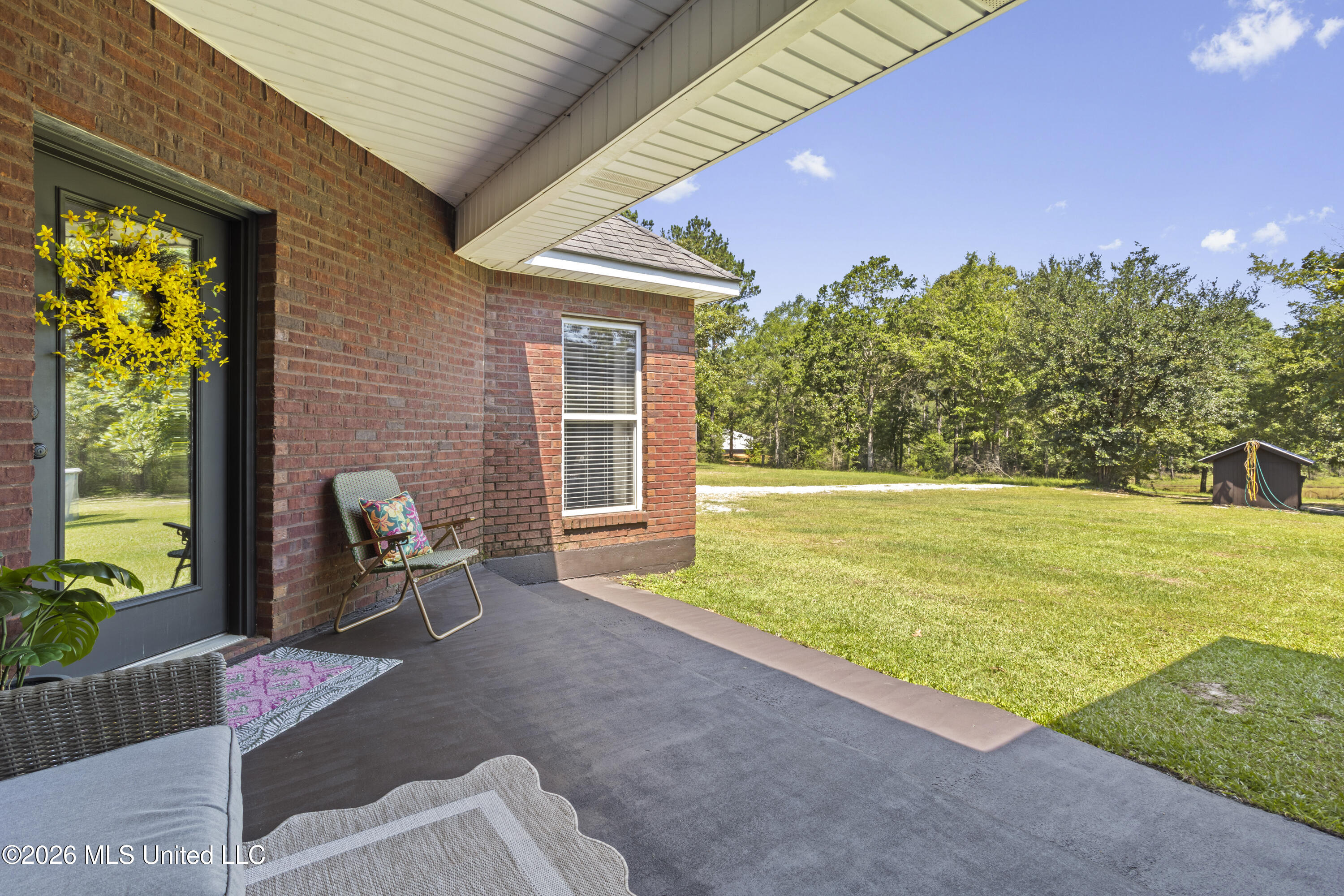 22720 Old River Road Property Photo 39