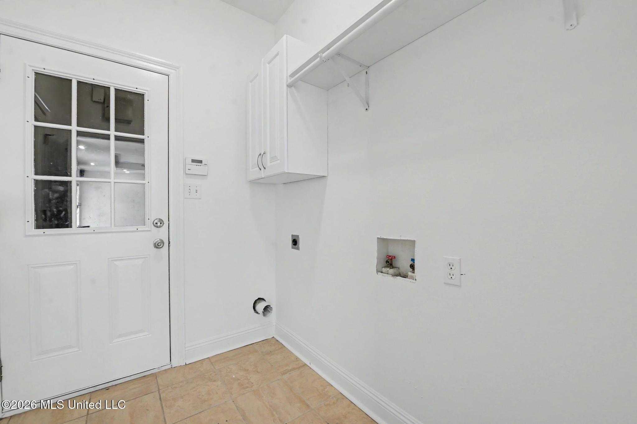 246 Pine Driveway Property Photo 30