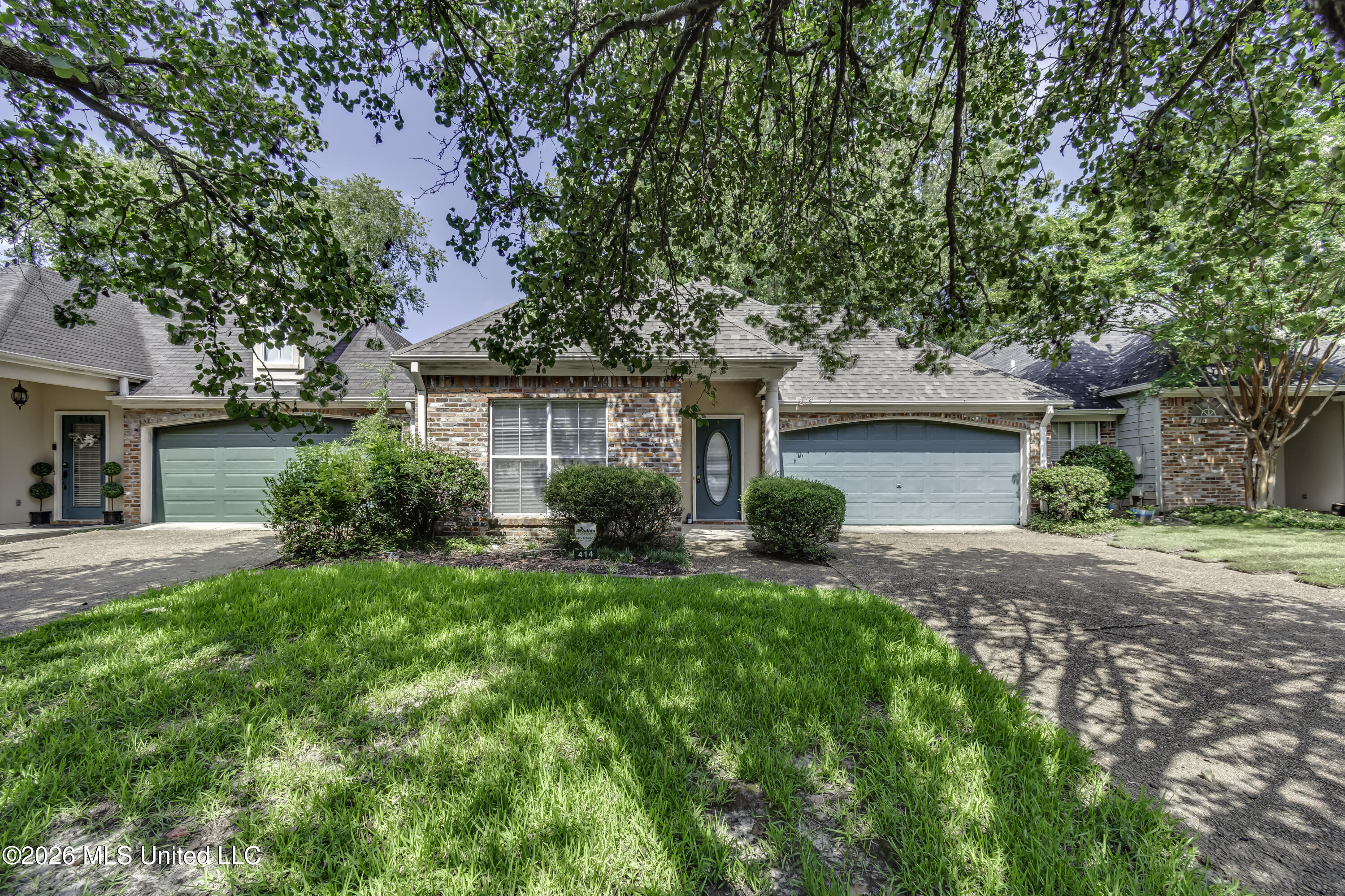 414 Friday Harbour Property Photo 4