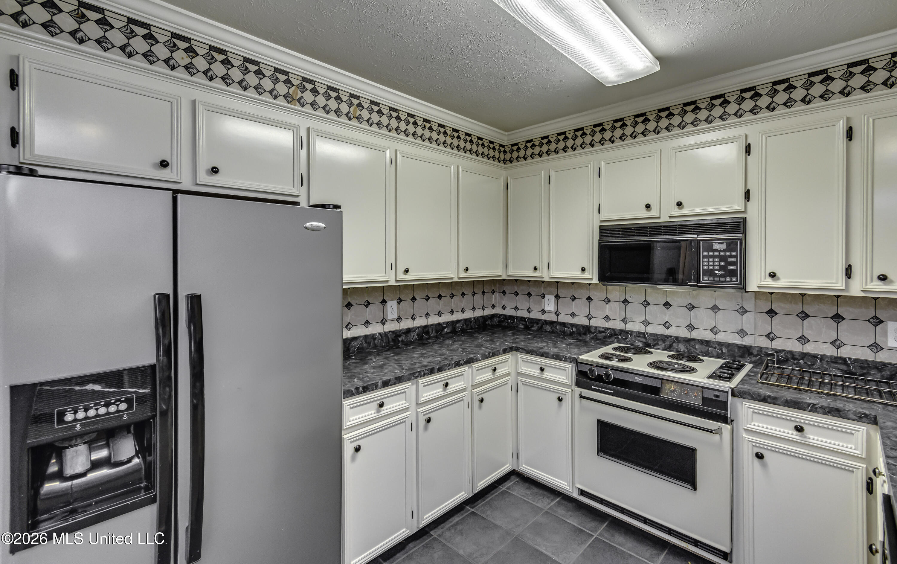 414 Friday Harbour Property Photo 17