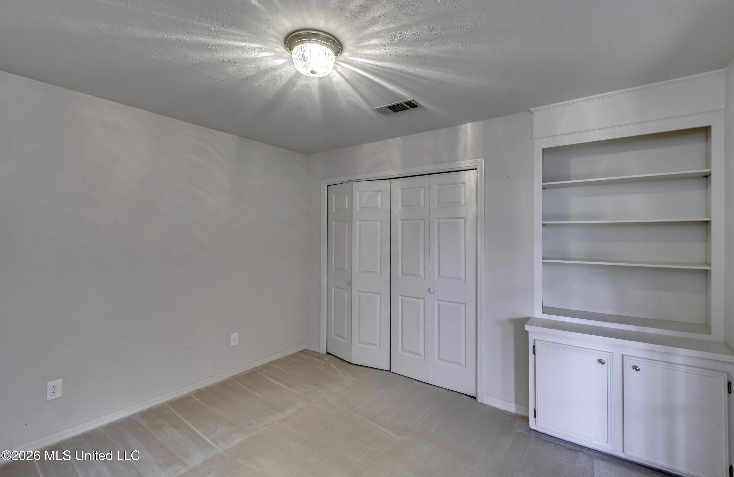 414 Friday Harbour Property Photo 28