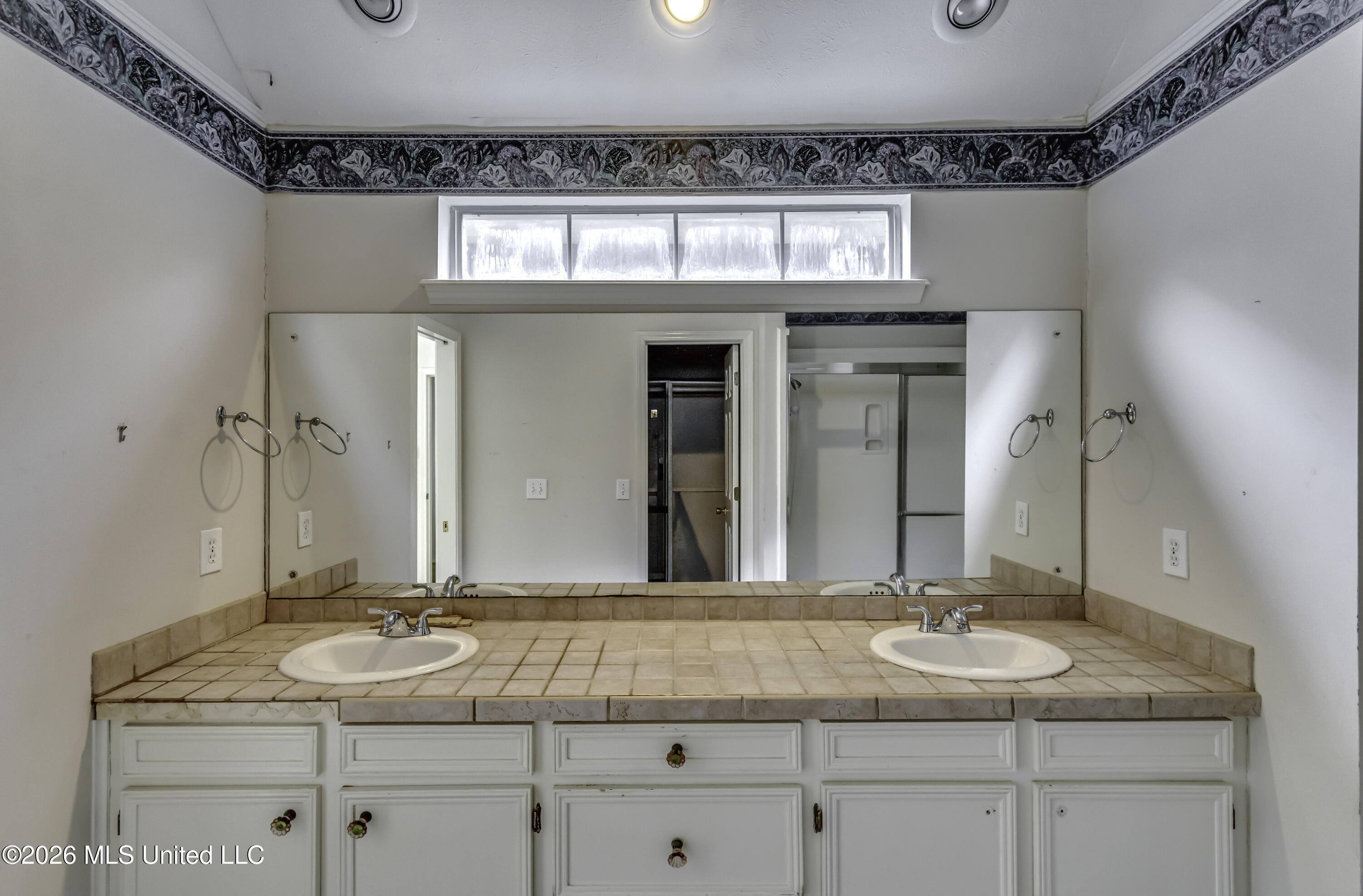 414 Friday Harbour Property Photo 43