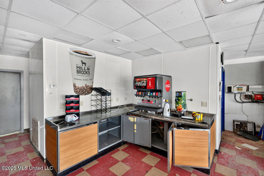 4317 Nathan Hale Avenue Property Photo 12