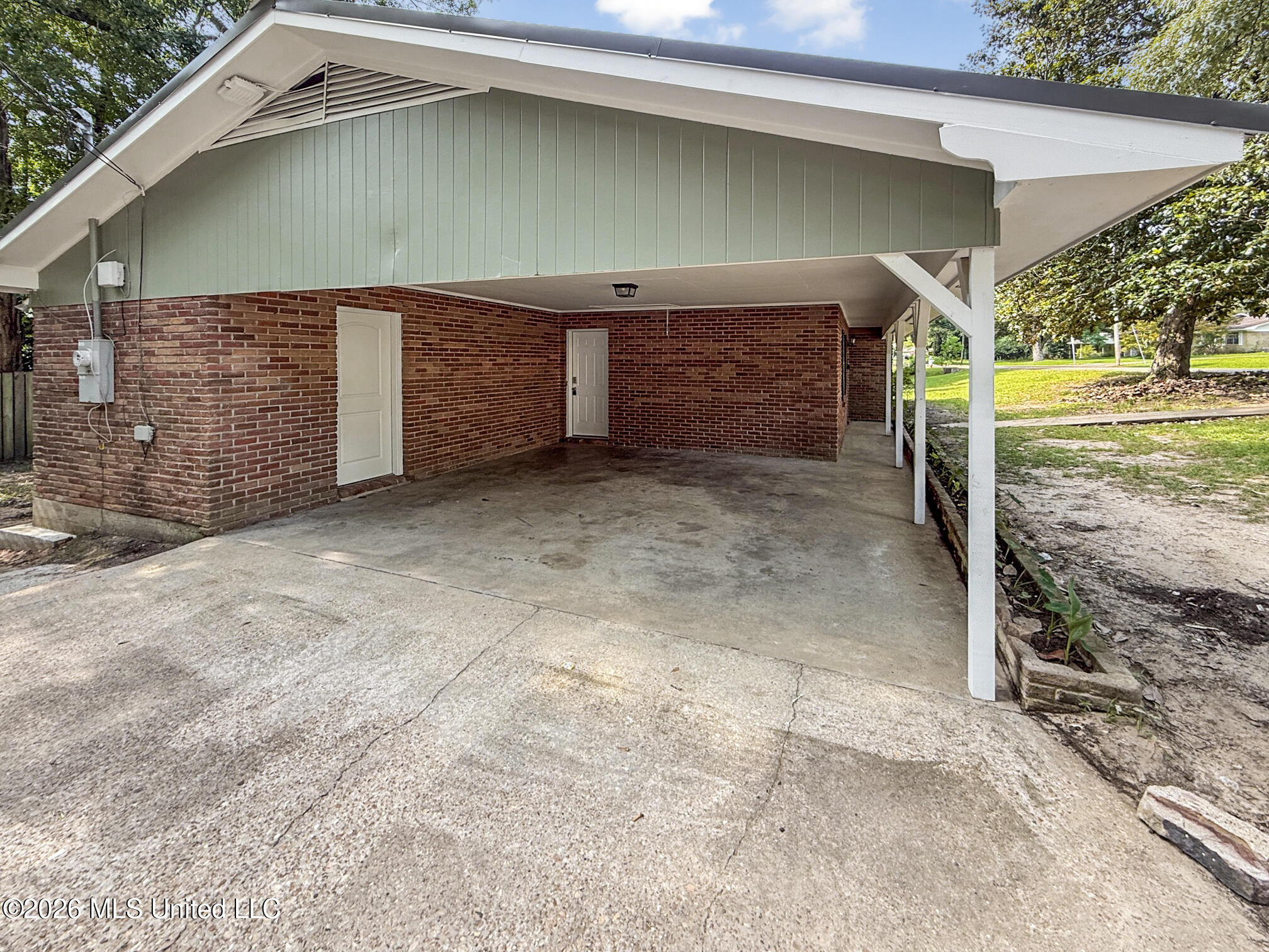 500 W Avenue Property Photo 6