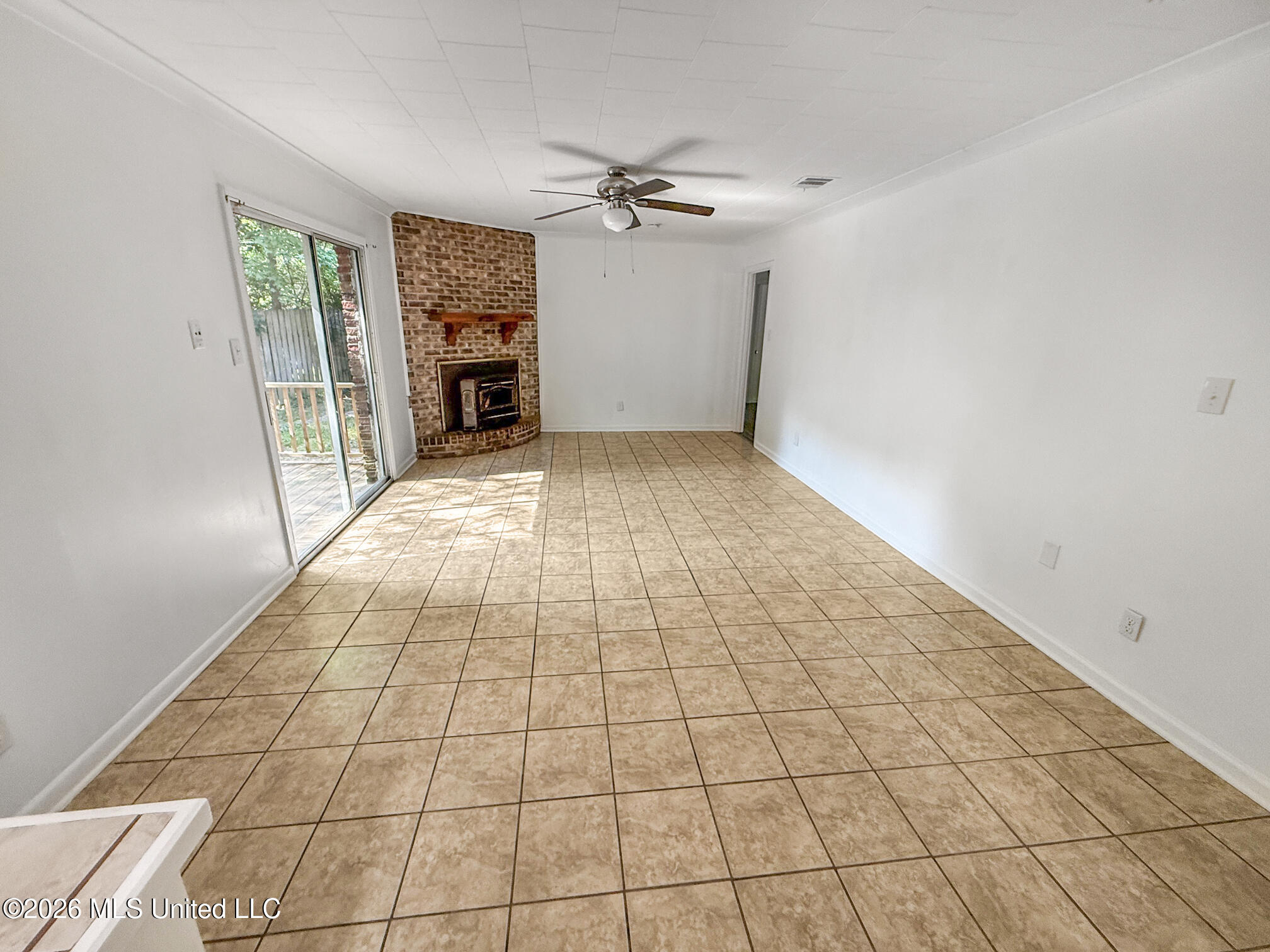 500 W Avenue Property Photo 9