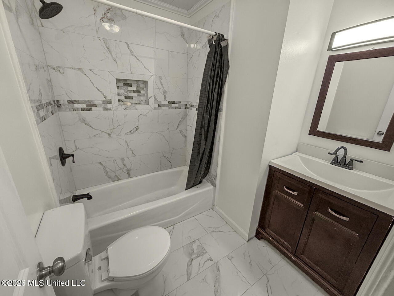 500 W Avenue Property Photo 13