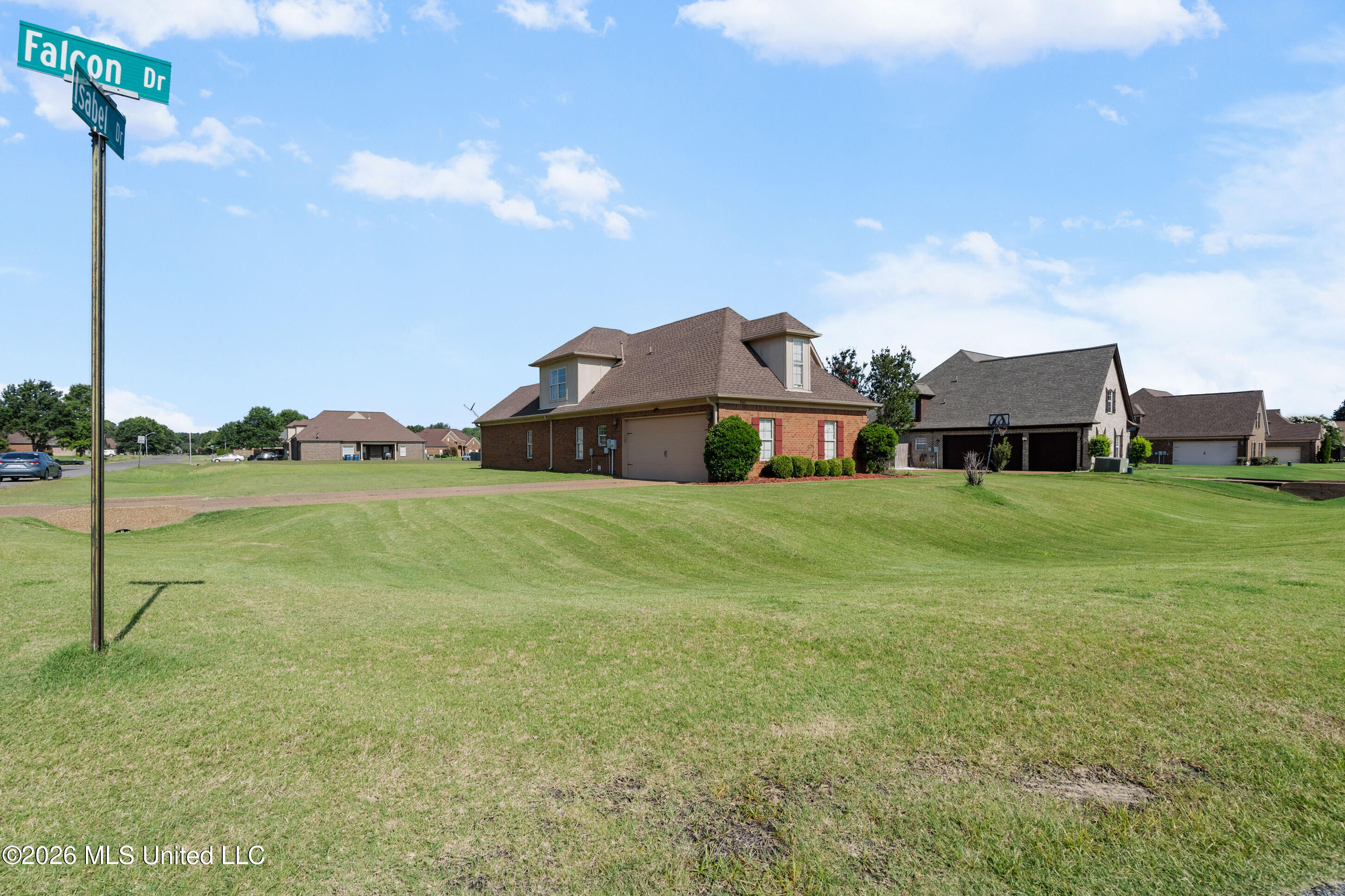 8061 Falcon Drive Property Photo 32