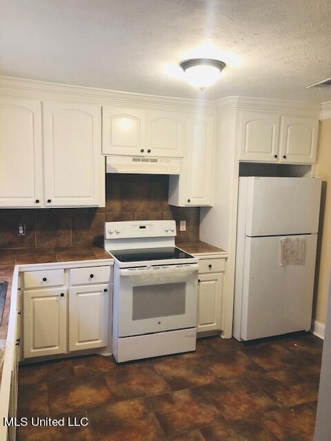 4825 Sheridan Drive Property Photo 7