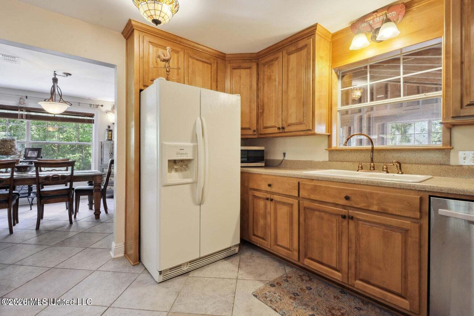 12216 Sandy Hook Lane Property Photo 11