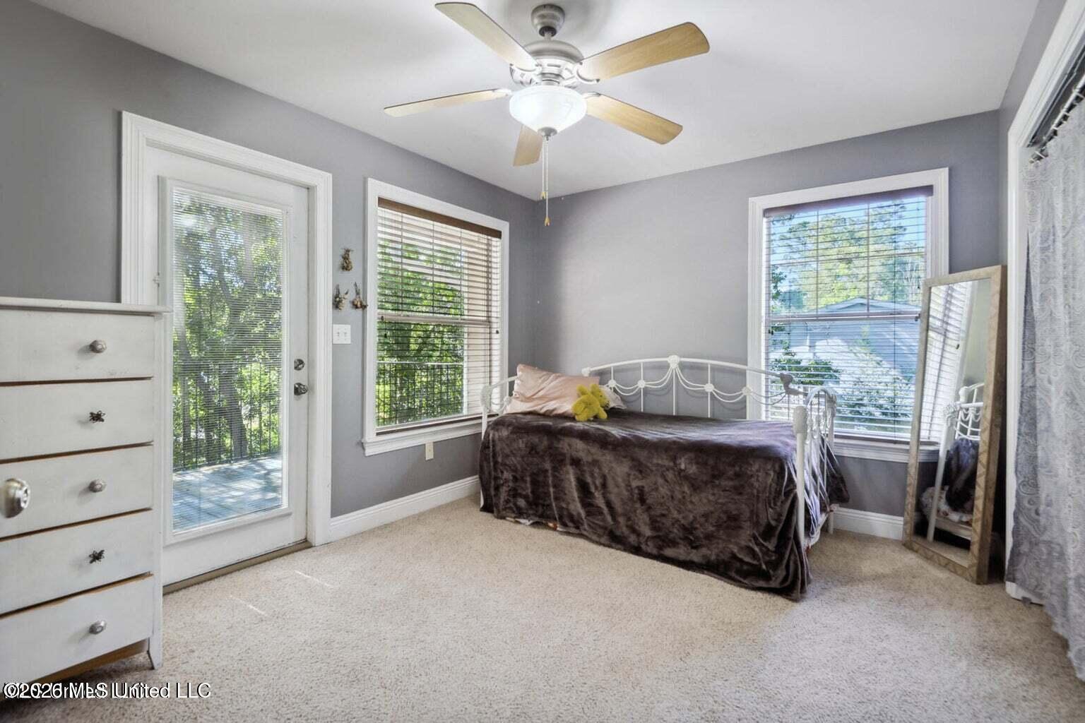 12216 Sandy Hook Lane Property Photo 14
