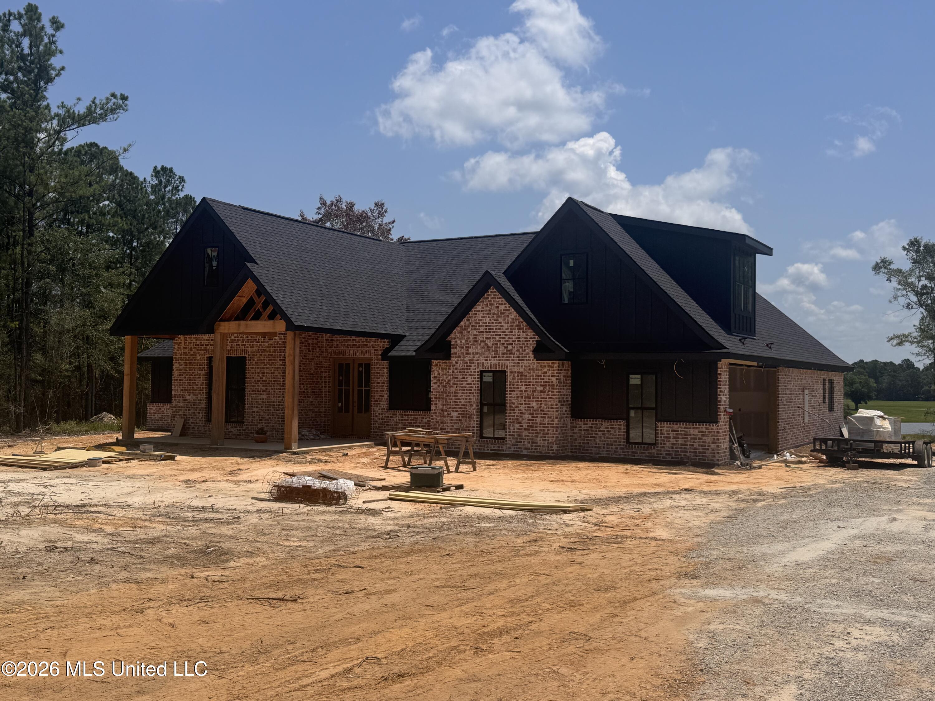 21035 Desalvo Drive Property Photo 1