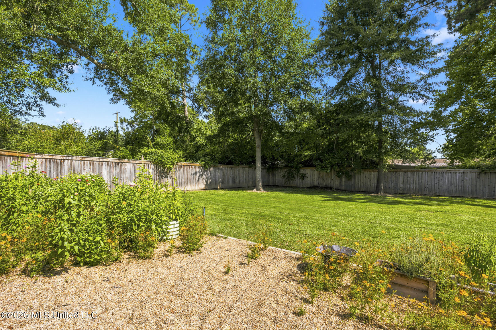 208 Saint Augustine Drive Property Photo 7