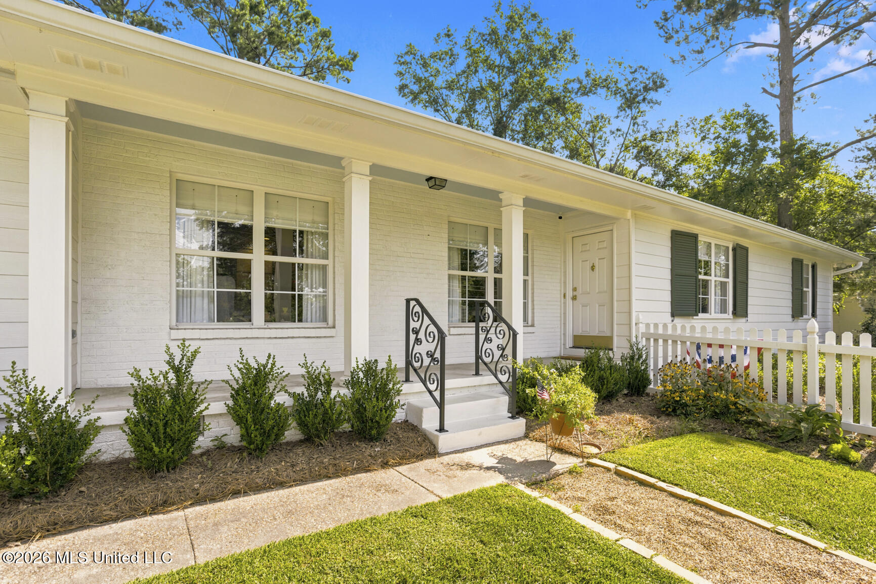 208 Saint Augustine Drive Property Photo 10