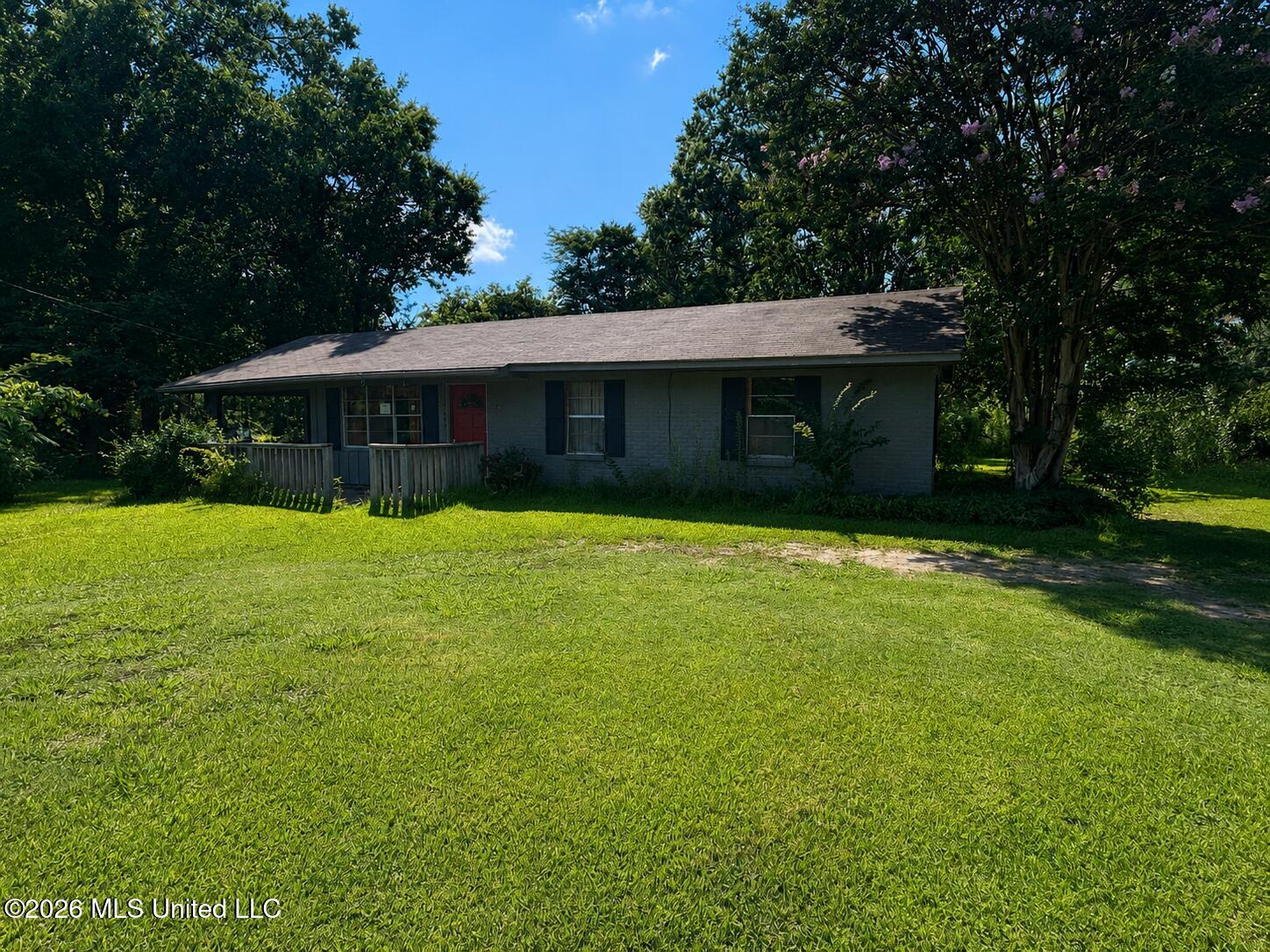 5499 Mississippi 7 Property Photo 1