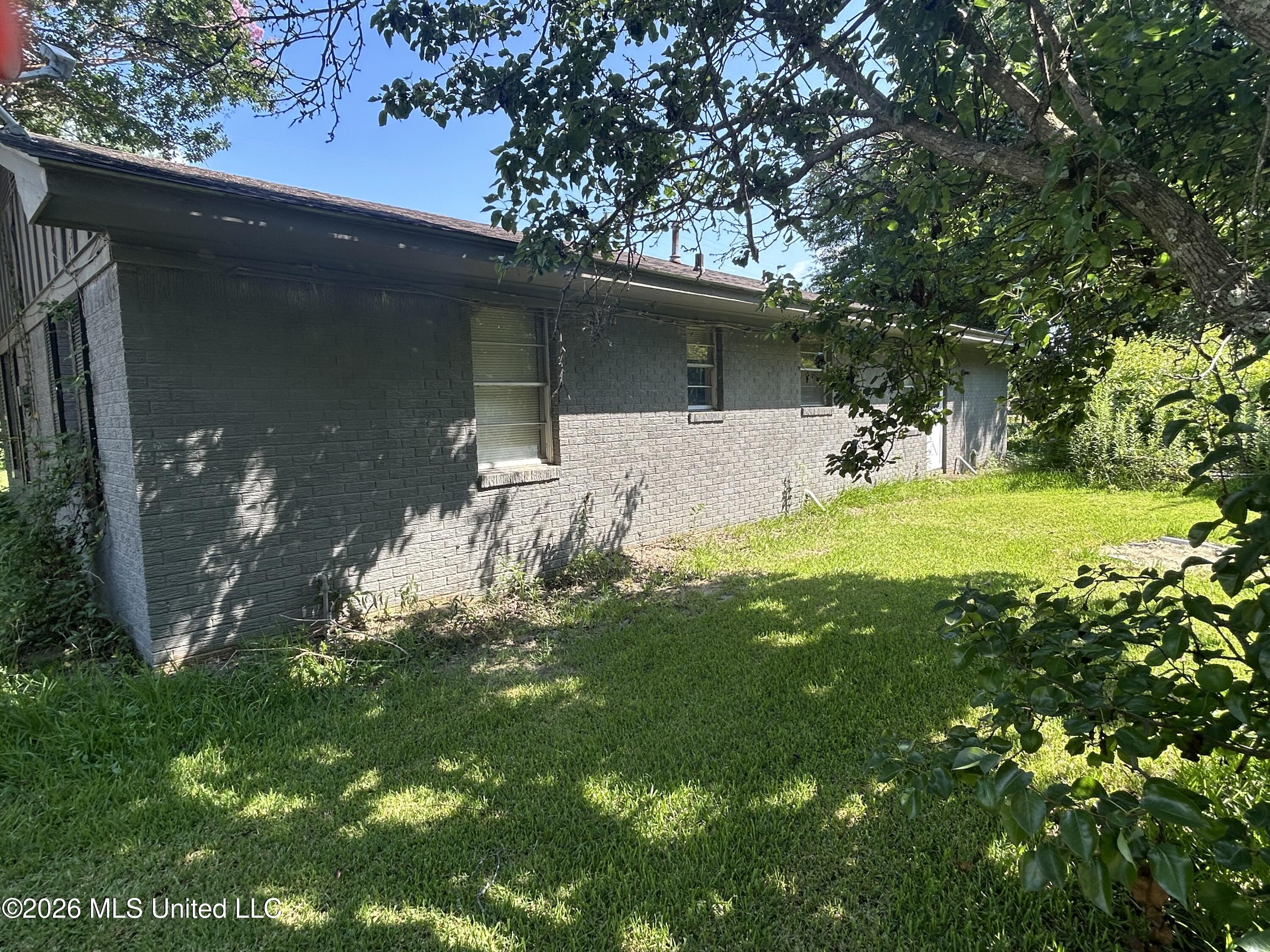 5499 Mississippi 7 Property Photo 4