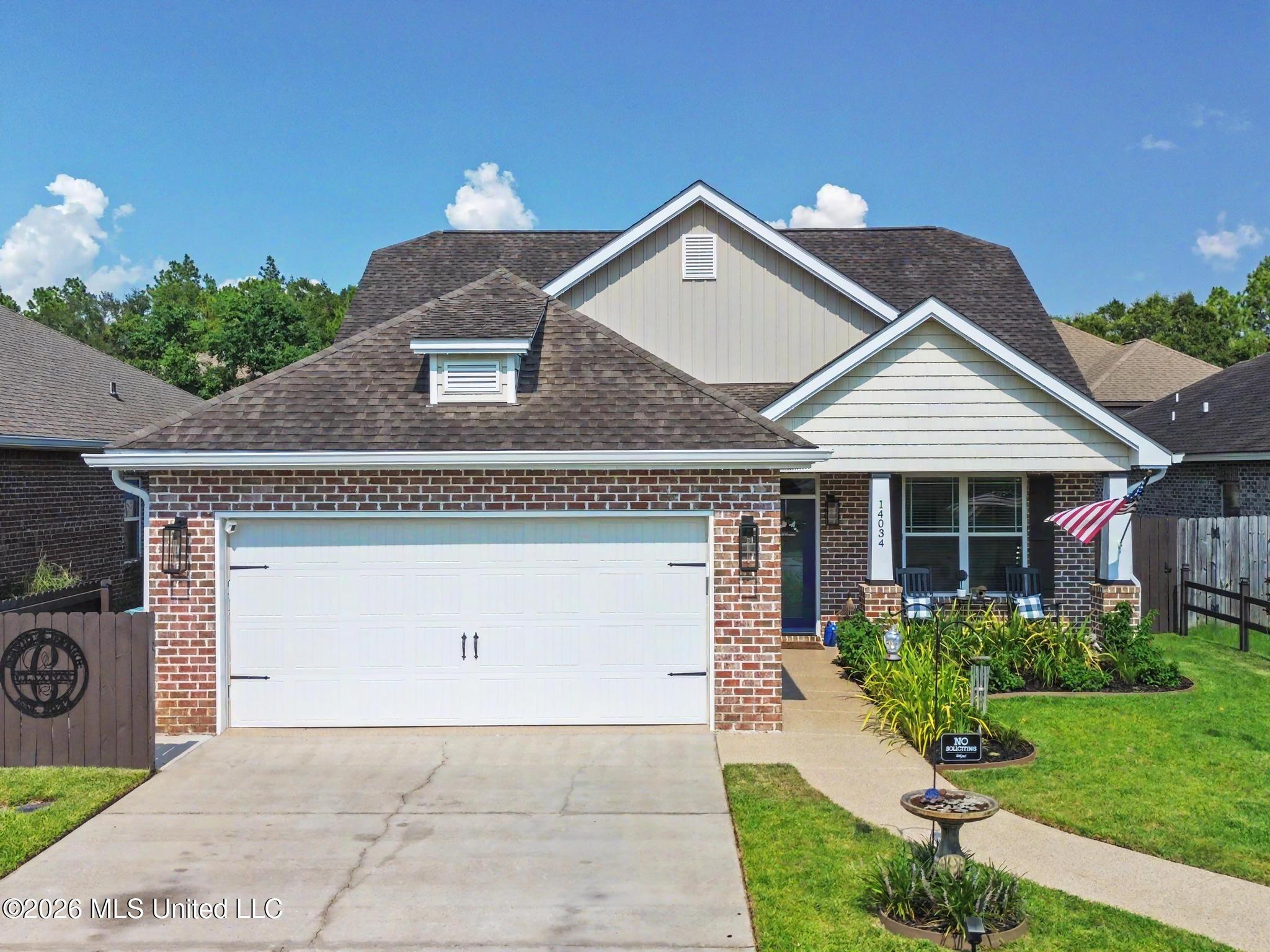 14034 Waterford Circle Property Photo 1