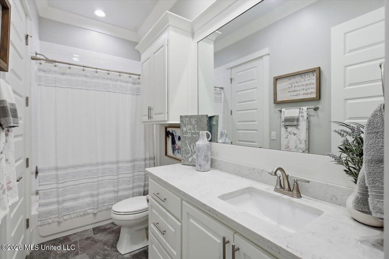 217 Harris Circle Property Photo 24