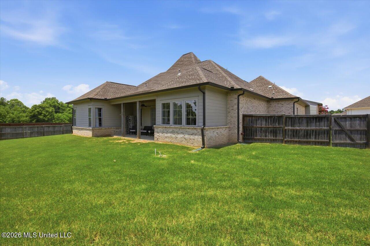 217 Harris Circle Property Photo 44