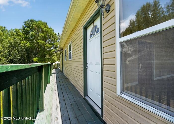 304 Vacation Lane Property Photo 2