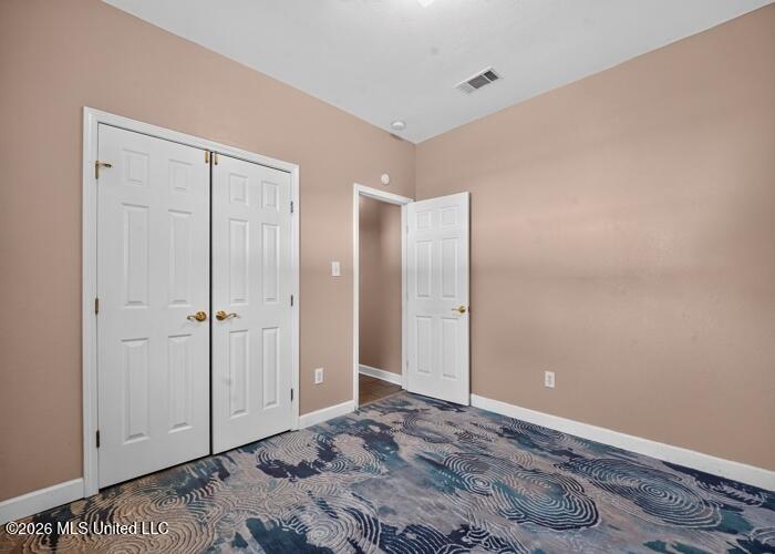 304 Vacation Lane Property Photo 13